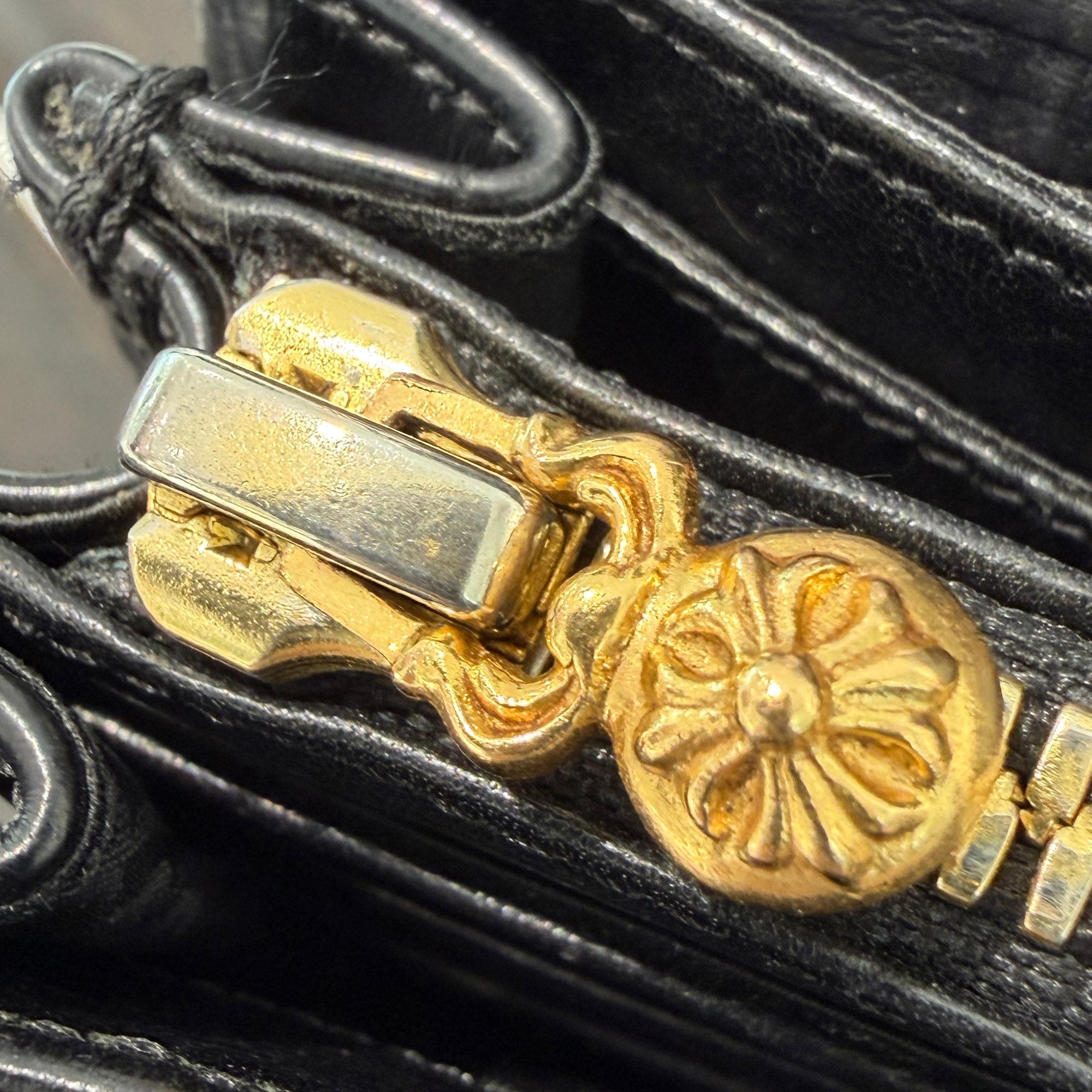 CHROME HEARTS 22K Judy Cemetery Cross Leather Patch Cross Ball Wallet クロムハーツ 22K ジュディ セメタリークロスレザーパッチ クロスボール ウォレット