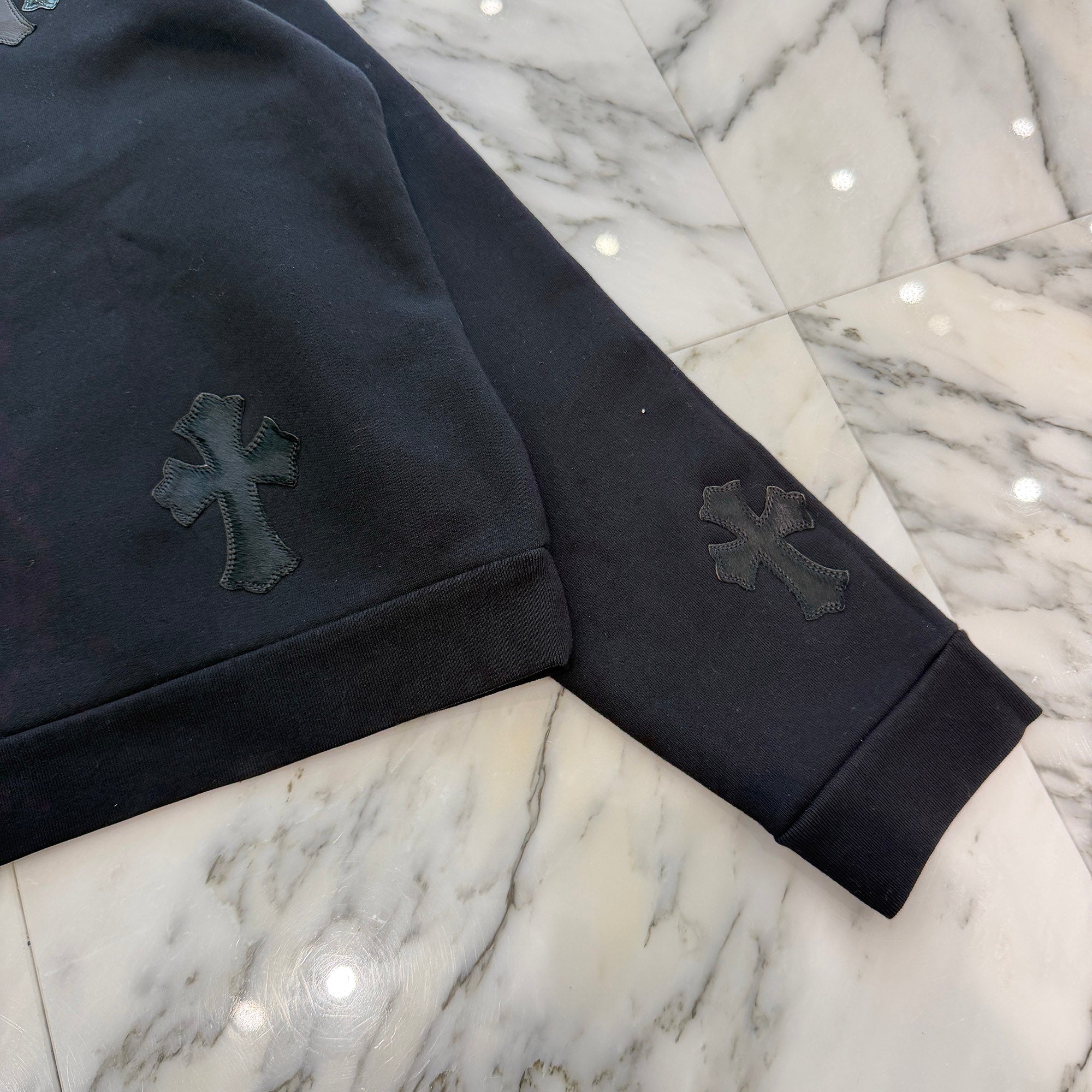 CHROME HEARTS Y NOT Multi Leather Cross Patch Half Zip Sweatshirt Size M クロムハーツ ワイノット マルチレザークロスパッチ ハーフジップ スウェットシャツ サイズM