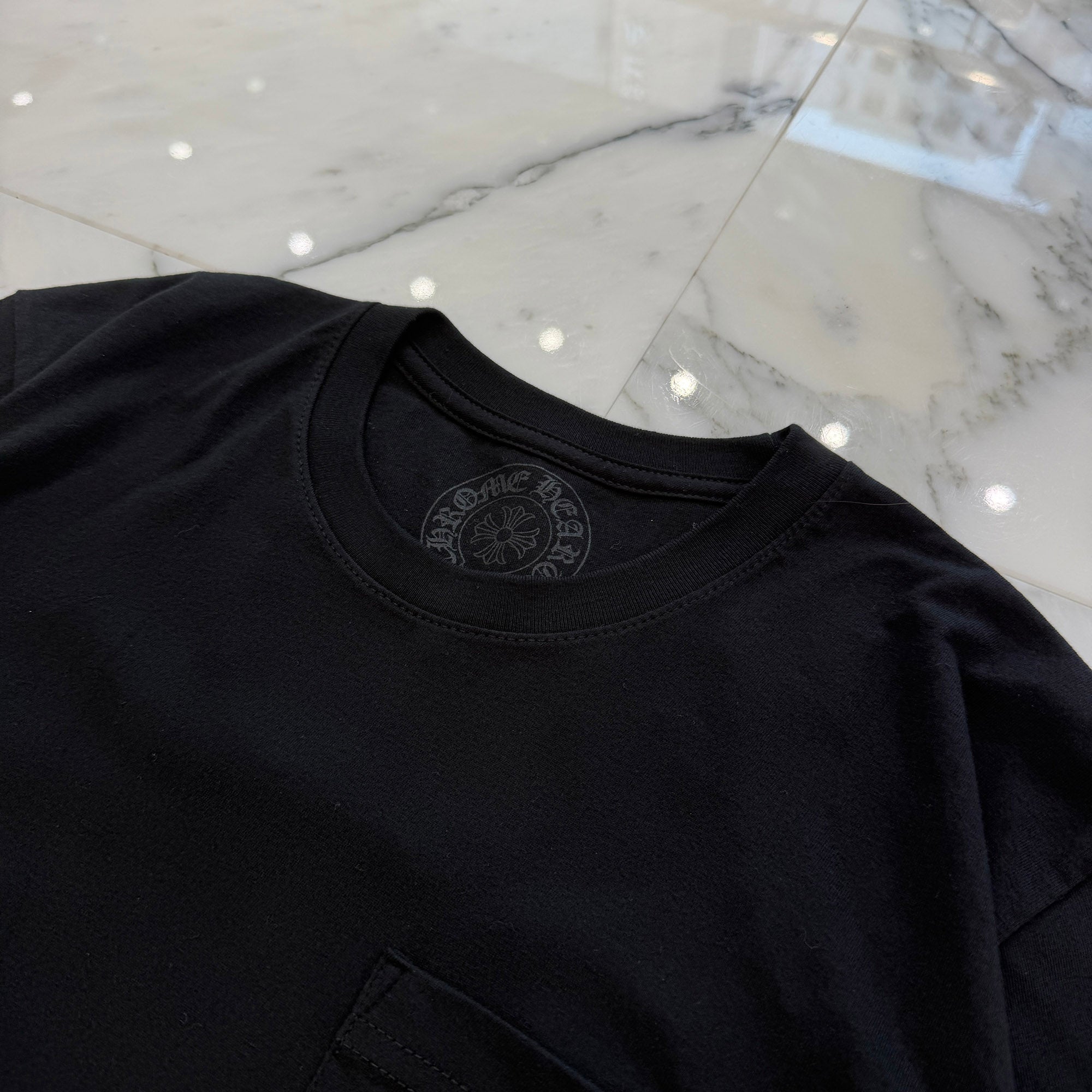 CHROME HEARTS FOTI × Yung Blud × Aerosmith Mahalia Back Cross Logo Tee Size M クロムハーツ フォティ× ヤングブラッド ×エアロスミス マハリア バック クロス ロゴ Tシャツ サイズM