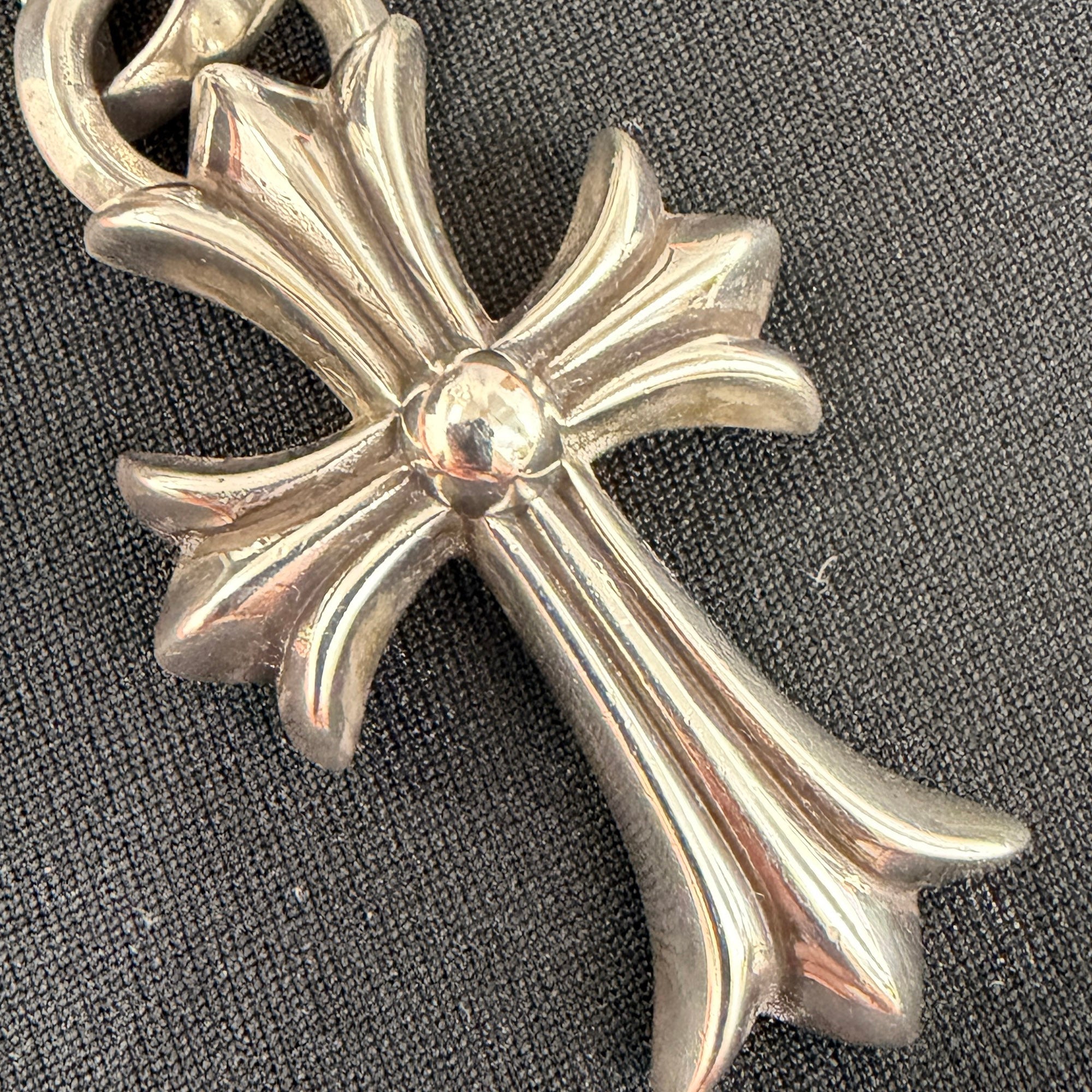 CHROME HEARTS Small CH Cross Pendant With Bail クロムハーツ スモール CHクロス ペンダント ウィズ ベイル シルバー925