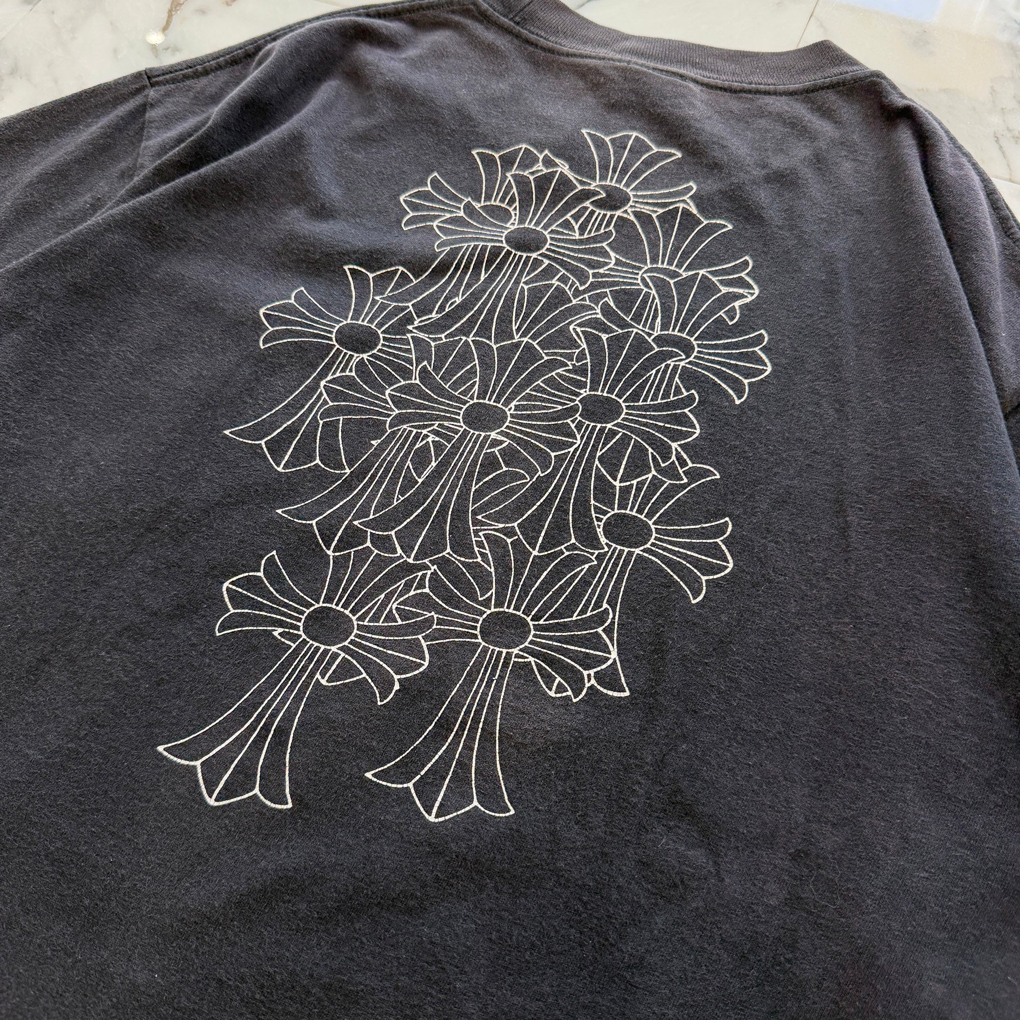 CHROME HEARTS Horseshoe Back Cemetery Cross Print Tee Size L クロムハーツ ホースシュー バックセメタリークロスプリント Tシャツ サイズL