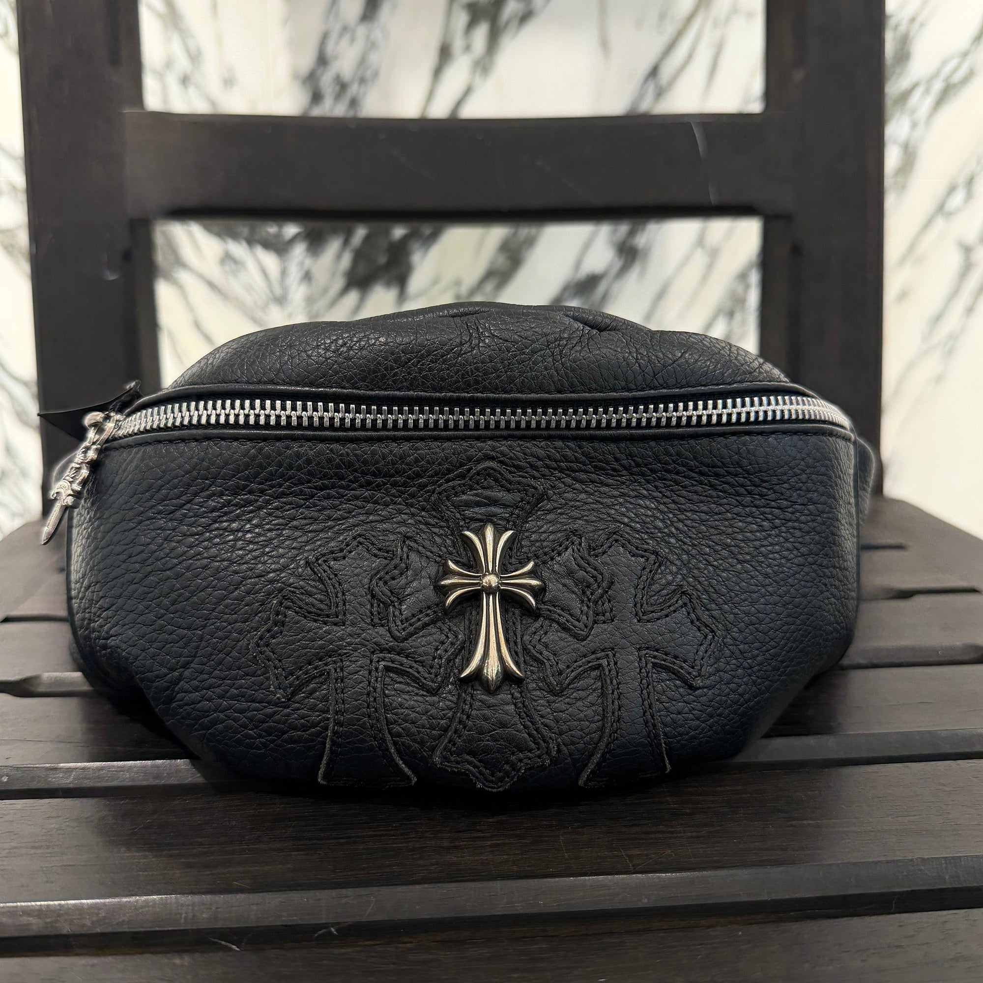 CHROME HEARTS #3 SNAT PACK Small Cross Cemetery Cross Patch LEATHER WAIST BAG クロムハーツ #3スナットパック スモールクロス セメタリークロスパッチ レザー ウェストバッグ