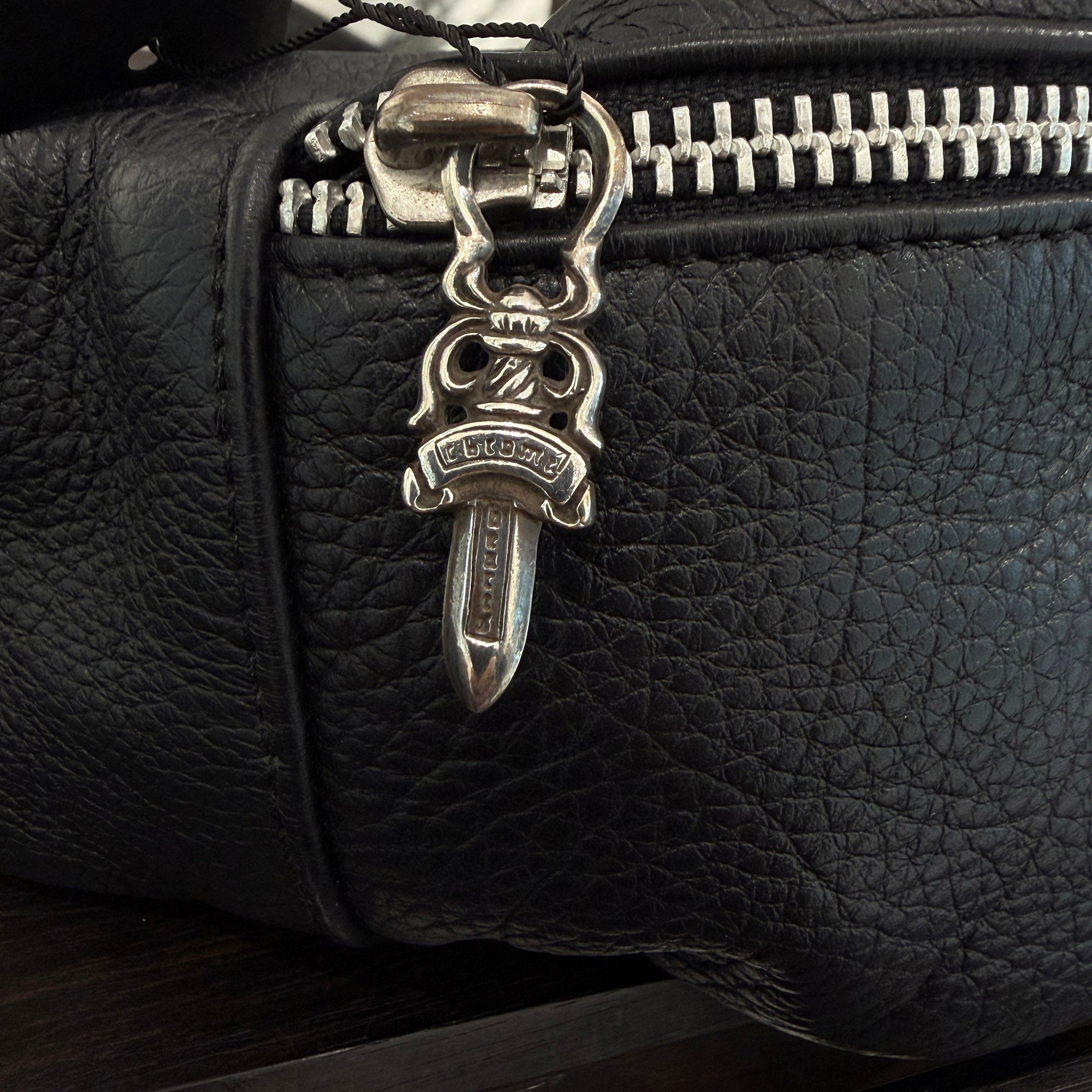 CHROME HEARTS #3 SNAT PACK Small Cross Cemetery Cross Patch LEATHER WAIST BAG クロムハーツ #3スナットパック スモールクロス セメタリークロスパッチ レザー ウェストバッグ