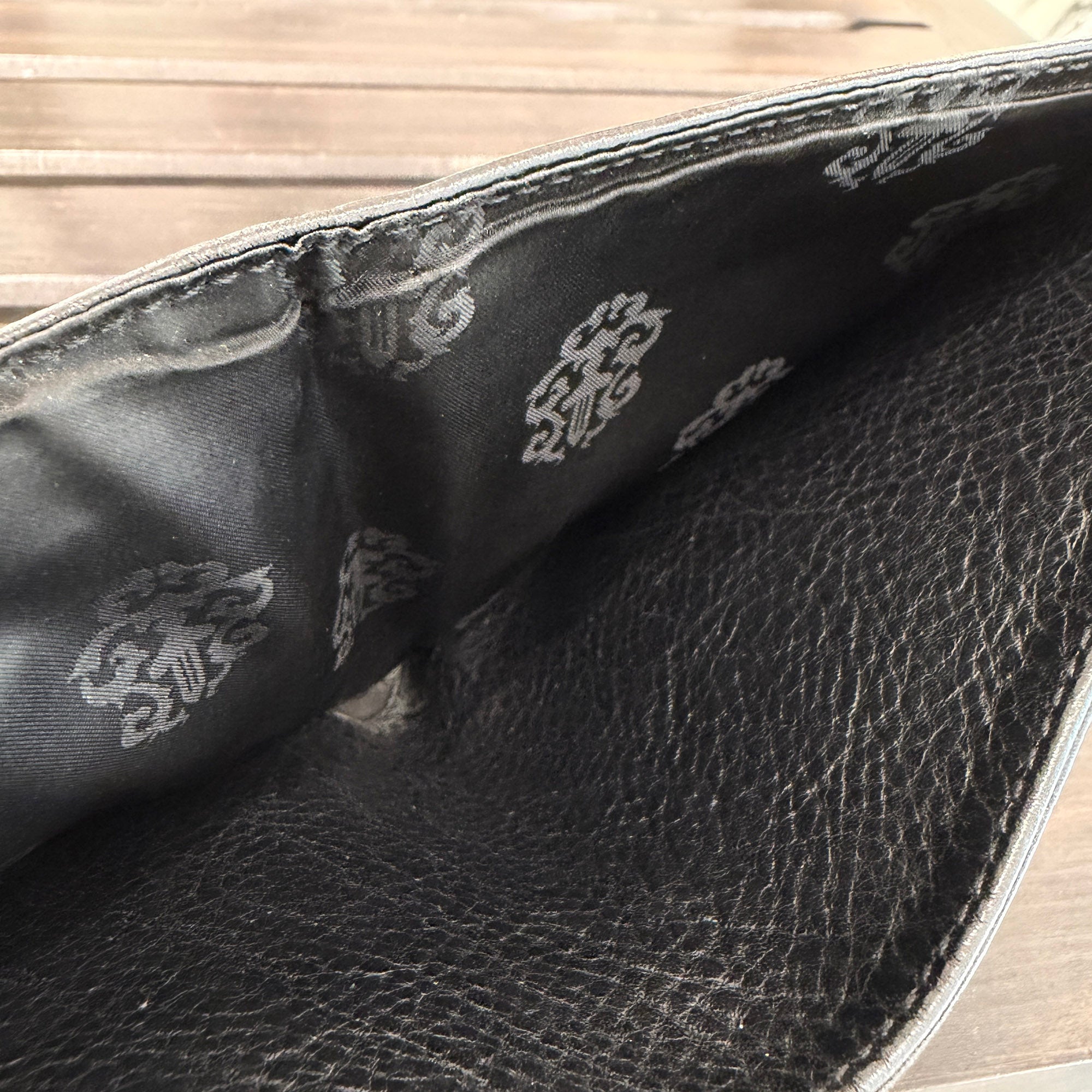 CHROME HEARTS Cemetery Cross Leather Patch 1 SNAP Leather Wallet クロムハーツ セメタリークロスレザーパッチ 1スナップ レザーウォレット