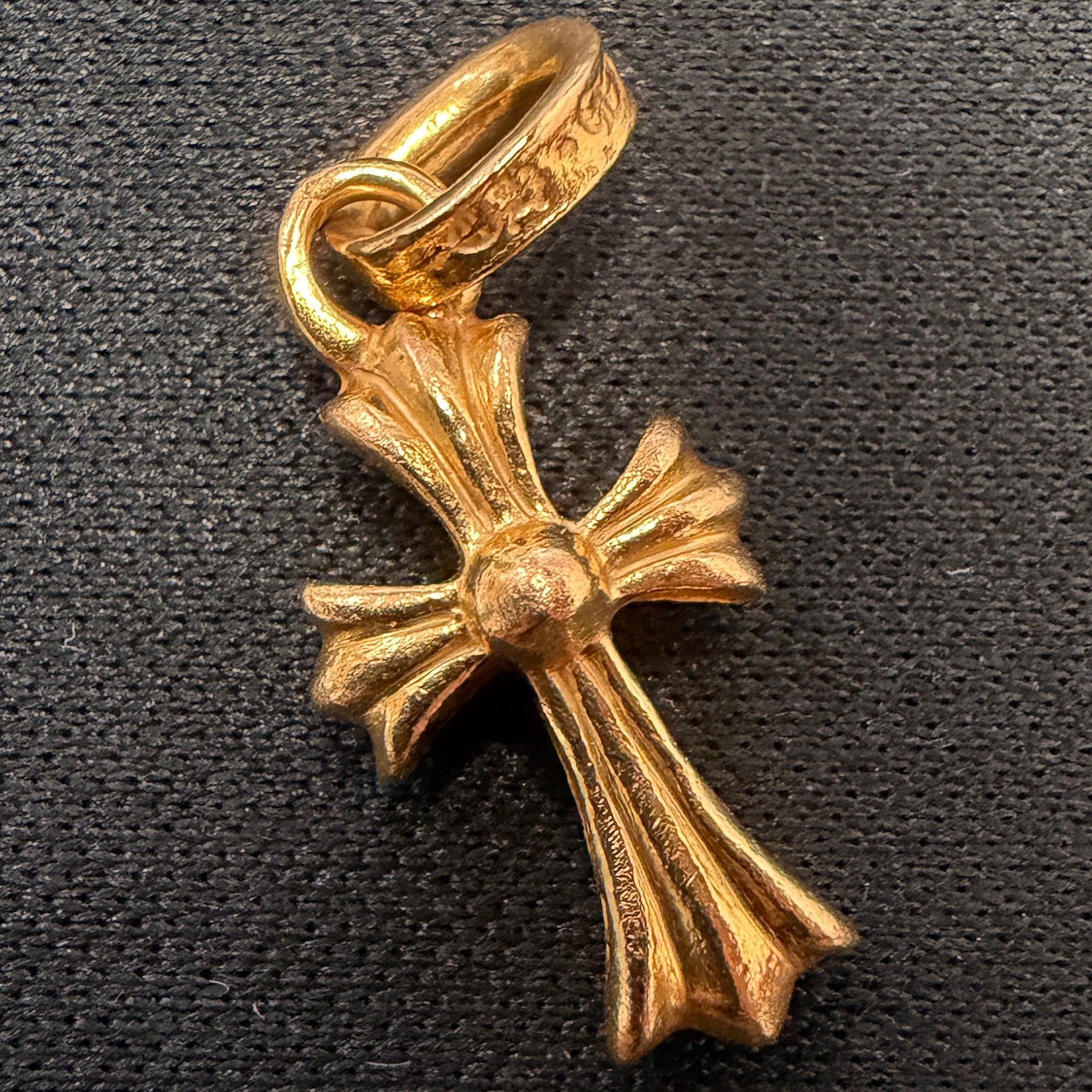 CHROME HEARTS 22K CH Cross Baby Fat Charm Pave Diamond クロムハーツ 22K CHクロス ベビーファット チャーム パヴェダイヤモンド