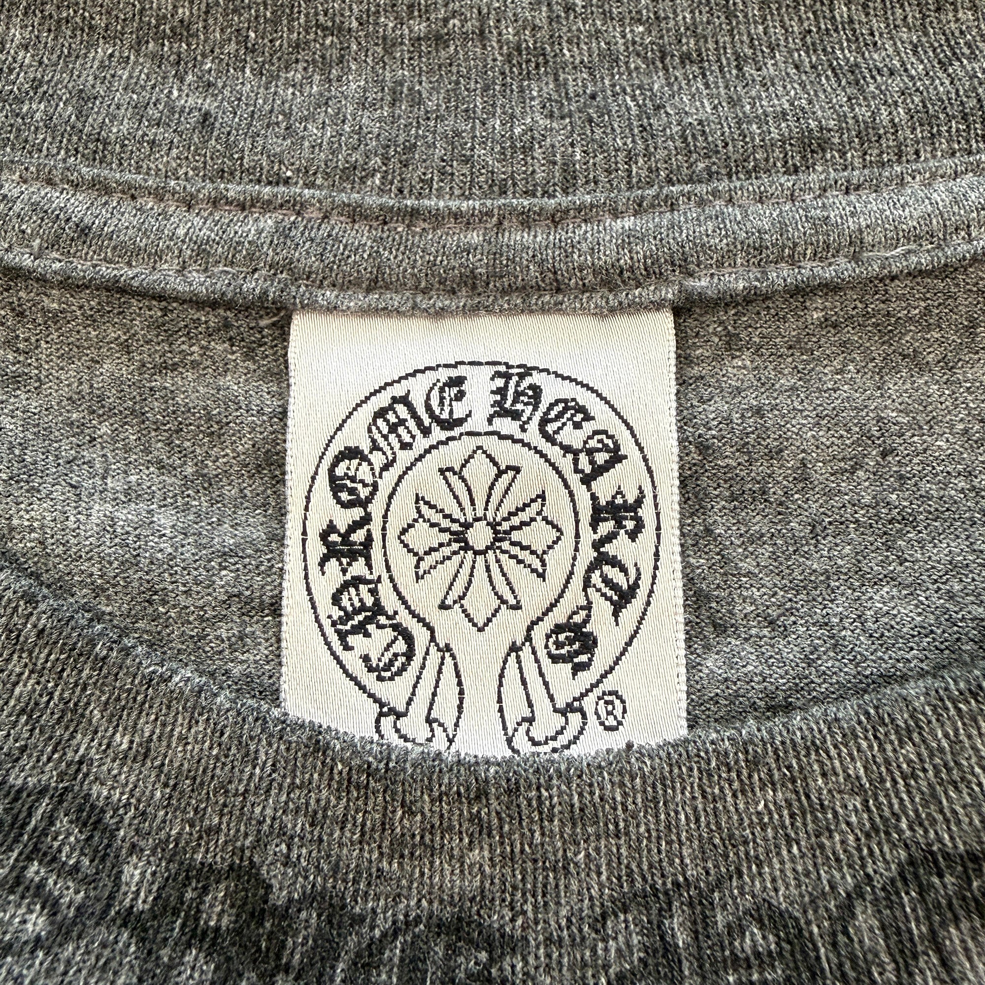 CHROME HEARTS Neck Logo Dagger Back Scroll Print Tee Size L クロムハーツ ネックロゴ ダガー バックスクロール プリント Tシャツ サイズL