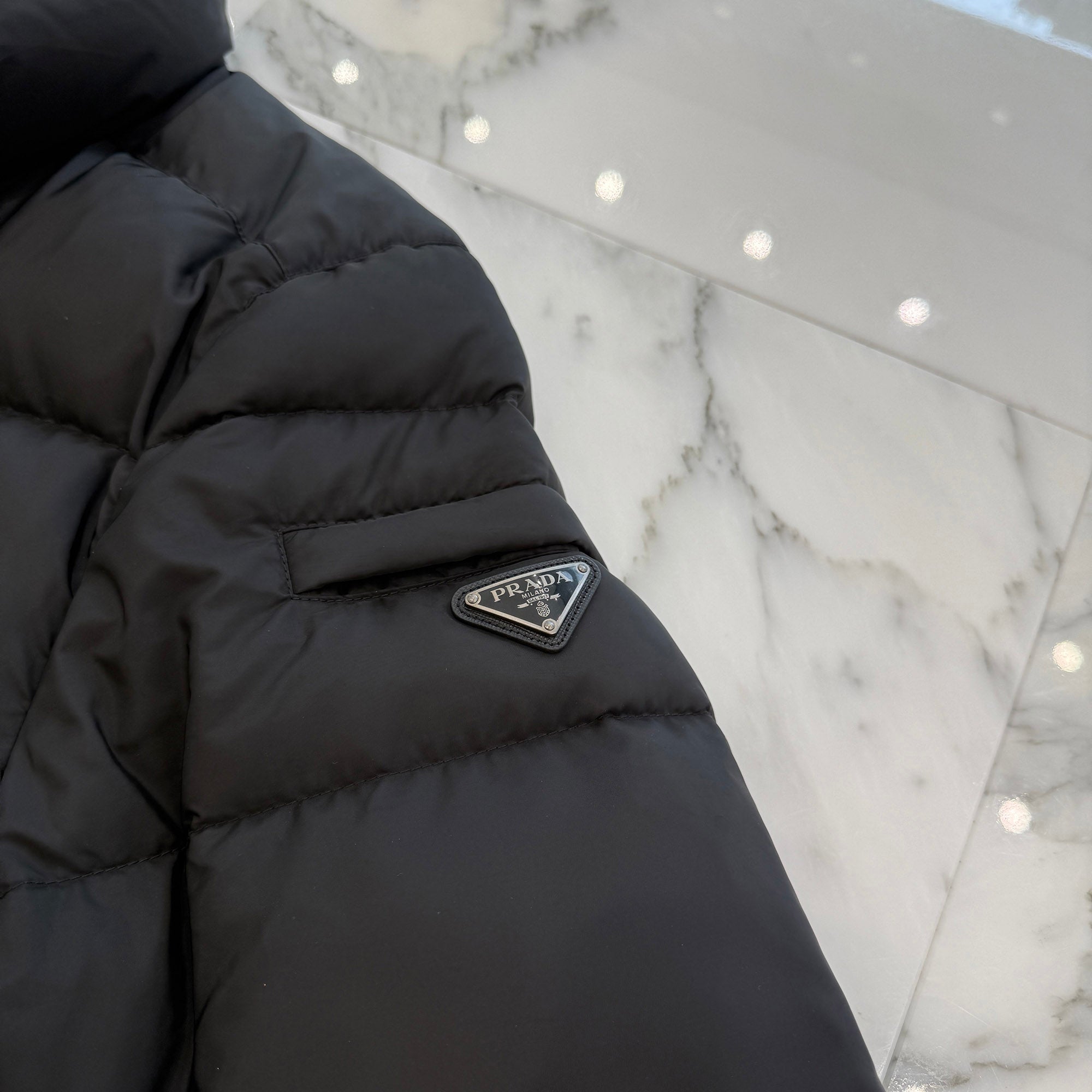 PRADA 2022AW Triangle Logo Plate Down Jacket SGY091 R132 1060 Size 54 プラダ トライアングルロゴ プレート ダウンジャケット サイズ54