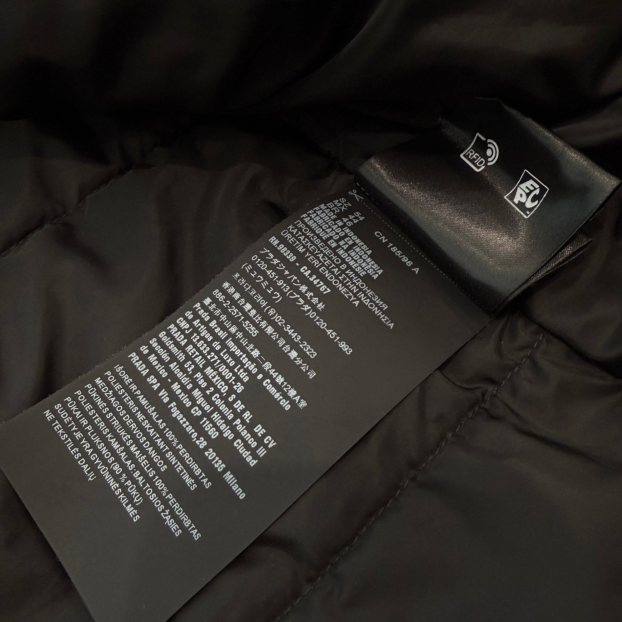 PRADA 2022AW Triangle Logo Plate Down Jacket SGY091 R132 1060 Size 54 プラダ トライアングルロゴ プレート ダウンジャケット サイズ54