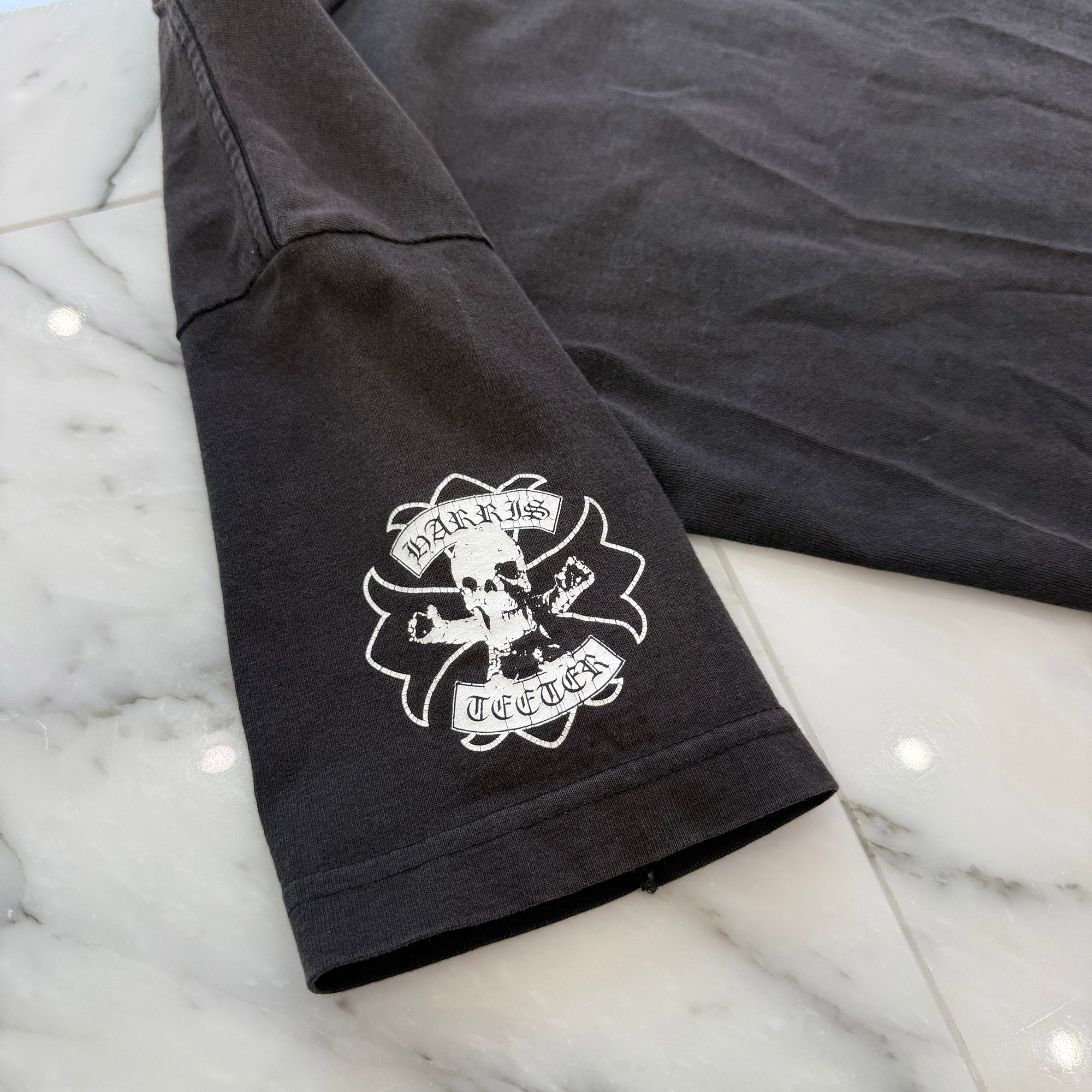 CHROME HEARTS FOTI Harris Teeter Print T Bar Logo Tee Size S クロムハーツ フォティ・ハリスティーター プリント Tバ－ ロゴTシャツ サイズS