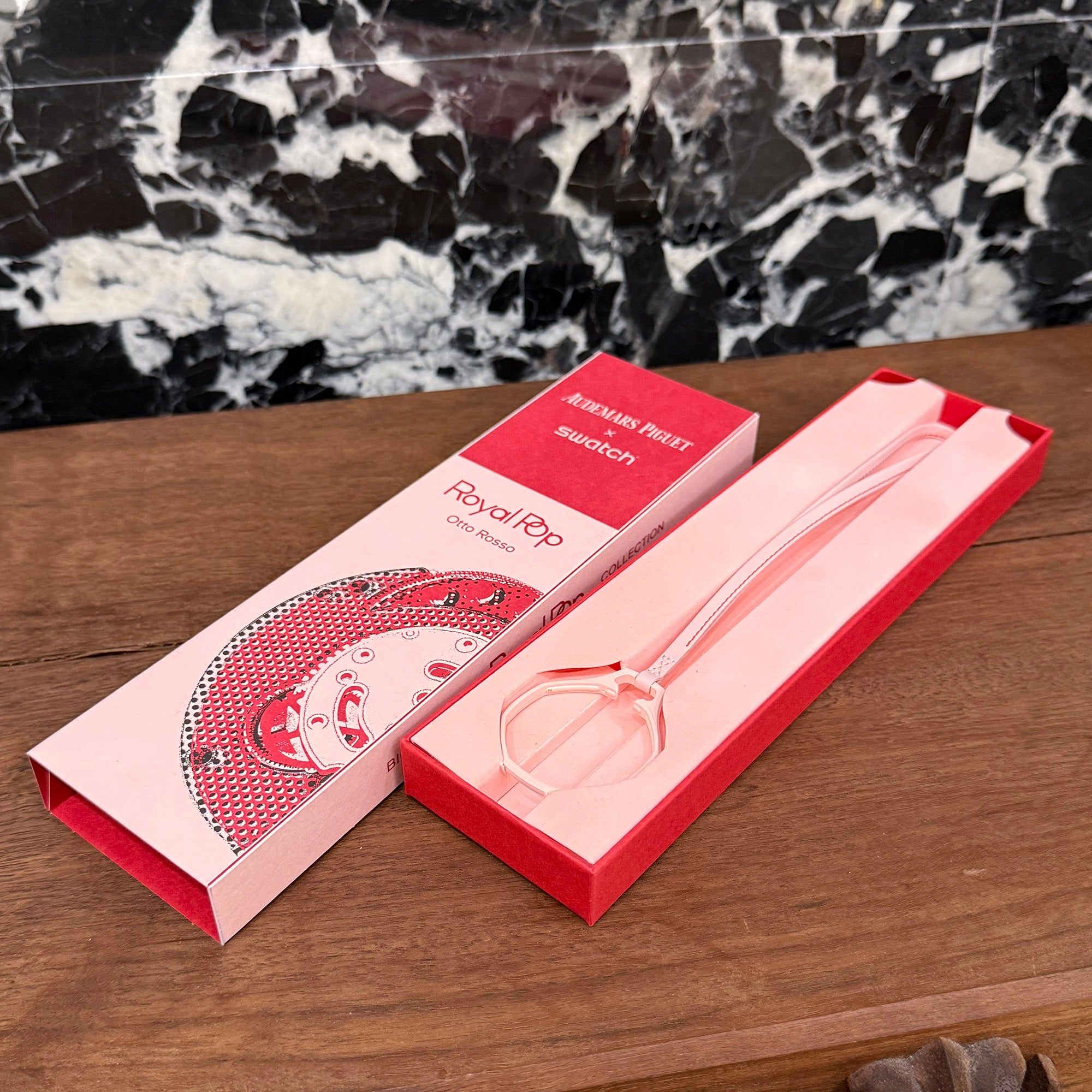 AUDEMARS PIGUET × SWATCH Royal Pop "Otto Rosso" SSX03R100N オーデマ ピゲ×スウォッチ ロイヤル ポップ "オット・ロッソ"