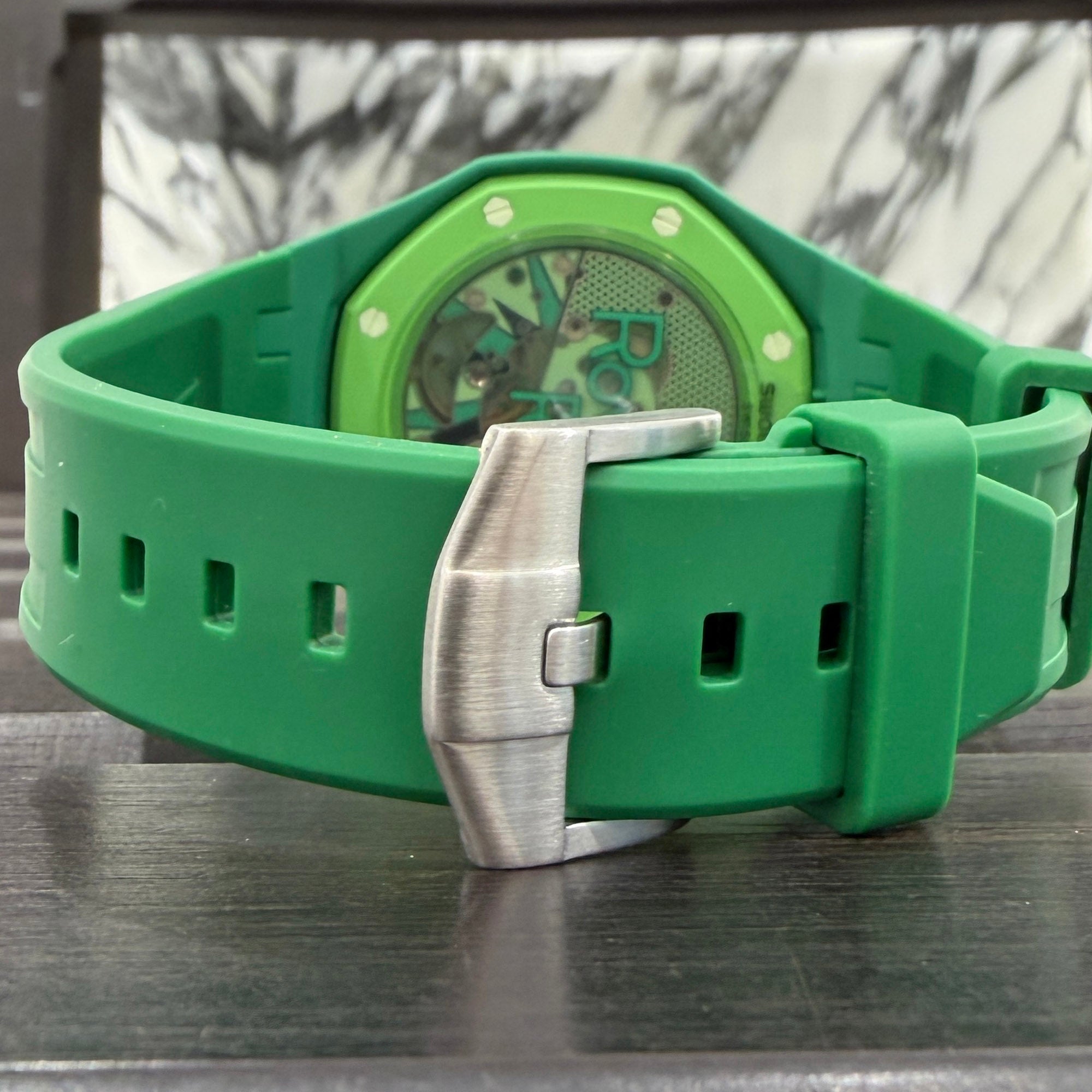 AUDEMARS PIGUET × SWATCH Royal Pop "GREEN EIGHT" SSX03G100N オーデマ ピゲ×スウォッチ ロイヤル ポップ "グリーン エイト"