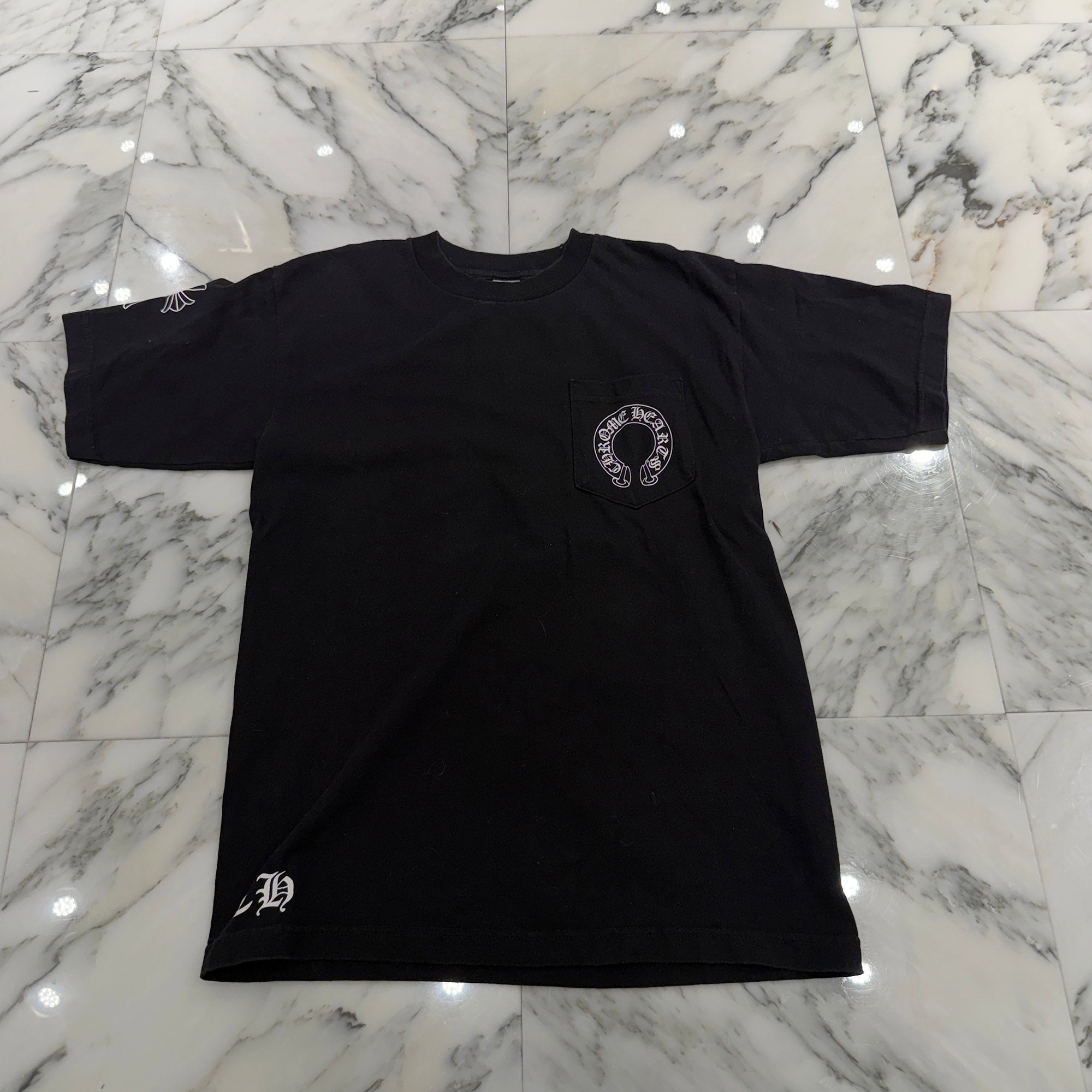 CHROME HEARTS Back Sroll Logo Sleeve CH Cross Tee Size M クロムハーツ バックスクロールロゴ 袖CHクロス Tシャツ サイズM