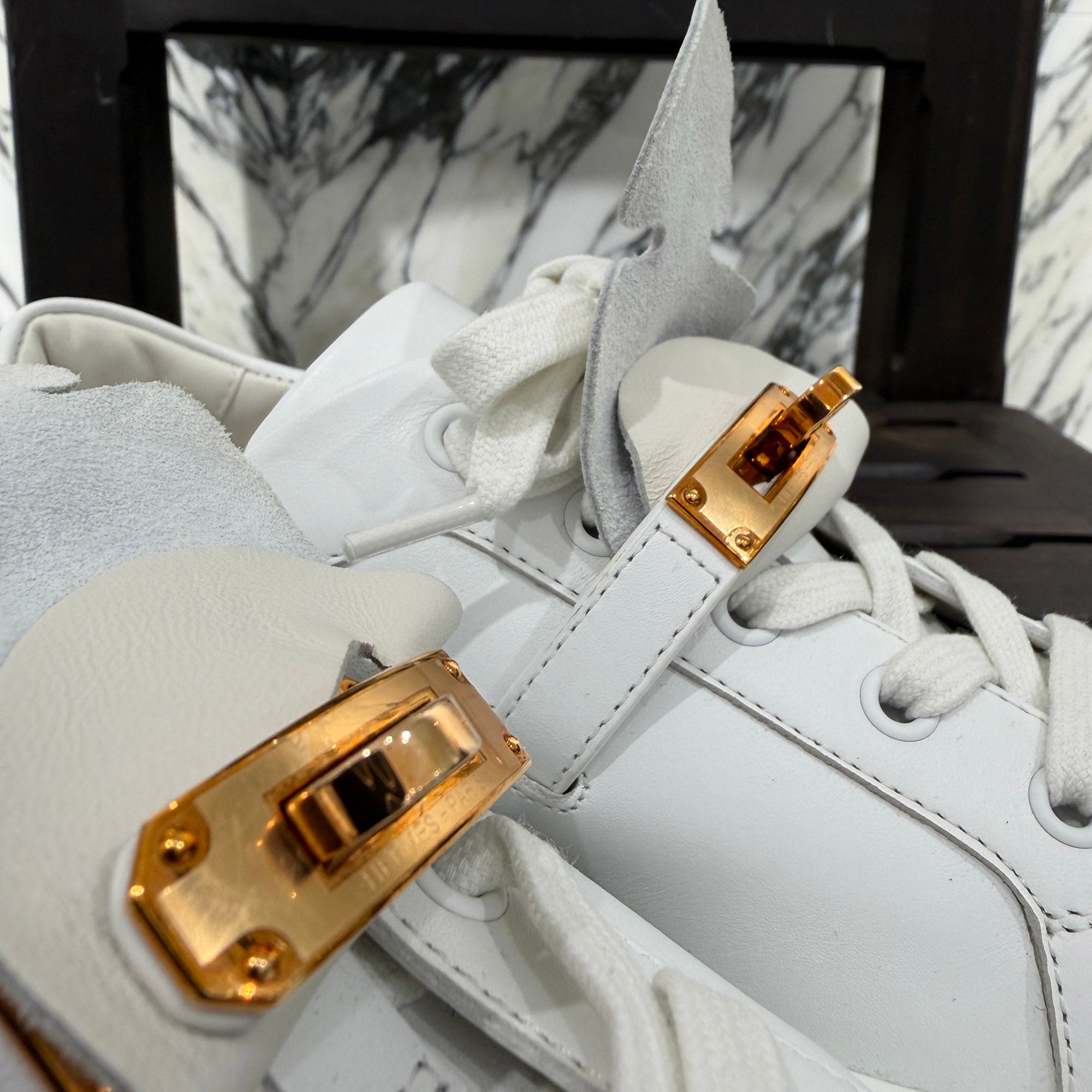 HERMES Sneakers 