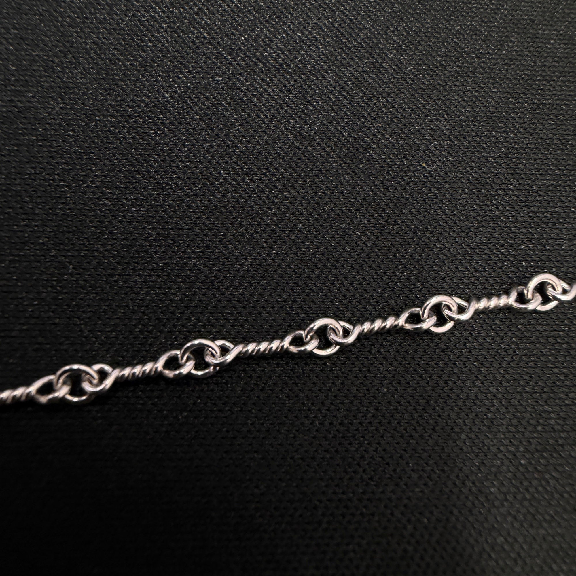 CHROME HEARTS 18K WG Safety Pin Pendant Top Twist Chain Necklace Size 18 Inch クロムハーツ 18K ホワイトゴールド セーフティピン ペンダントトップ ツイストチェーン ネックレス サイズ18インチ