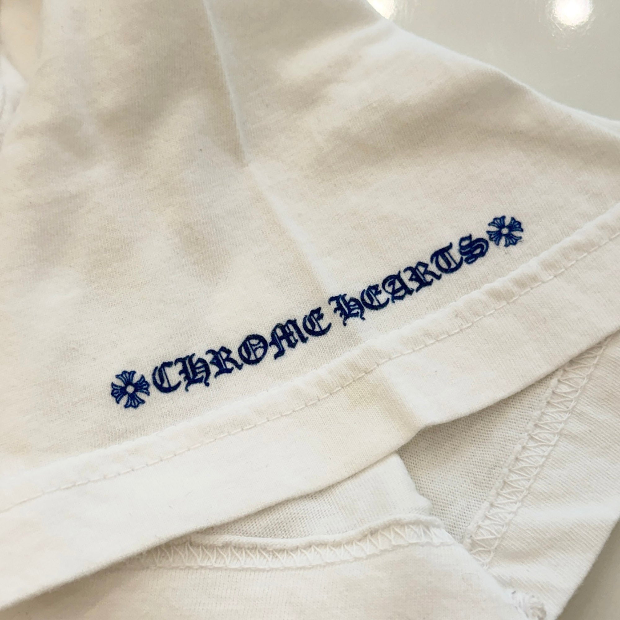 CHROME HEARTS 2025SS Old English Neck Logo Tee Size L クロムハーツ オールドイングリッシュ ネックロゴ Tシャツ サイズL