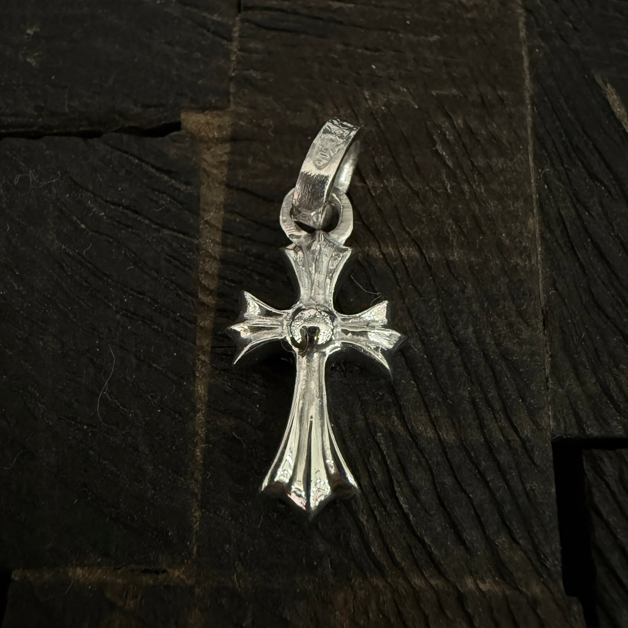 CHROME HEARTS 18K WG CH Cross Baby Fat Charm Pave Blue Sapphire クロムハーツ 18K WG CHクロス ベビーファット チャーム パヴェブルーサファイア