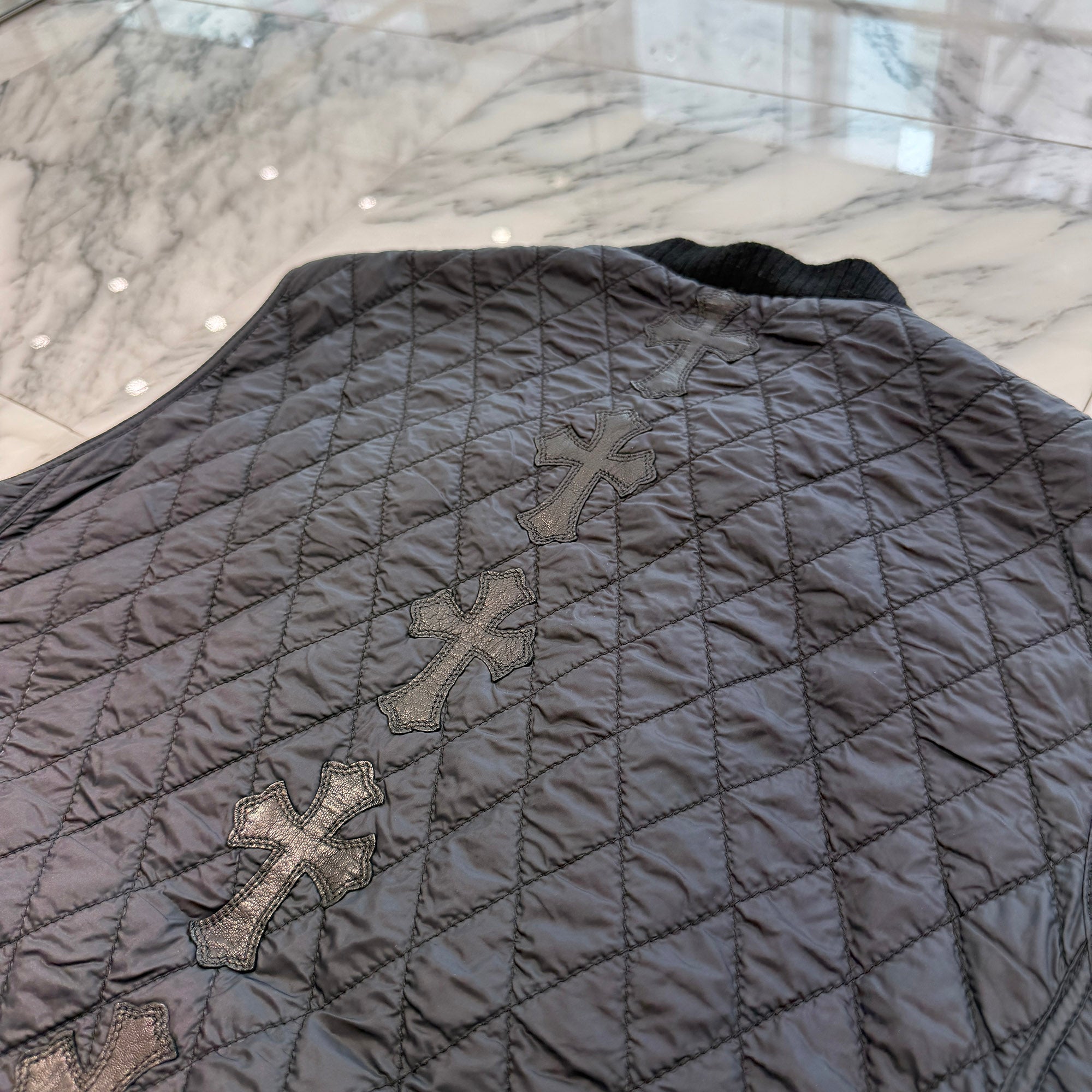 CHROME HEARTS Papa Leather Cross Patch Quilting Vest Size L クロムハーツ パパ レザークロスパッチ ベスト サイズL