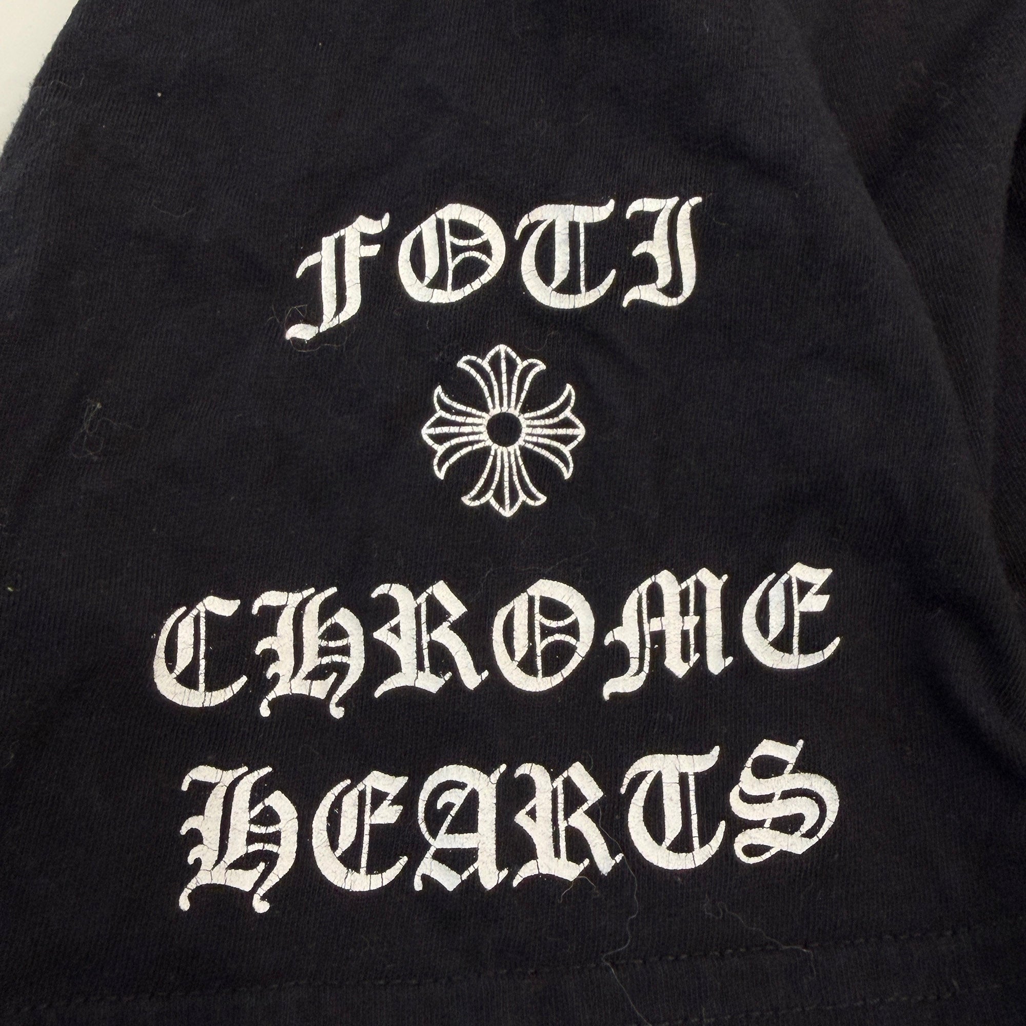 CHROME HEARTS FOTI Harris Teeter Print Tee Size L クロムハーツ フォティ・ハリスティーター プリント Tシャツ サイズL