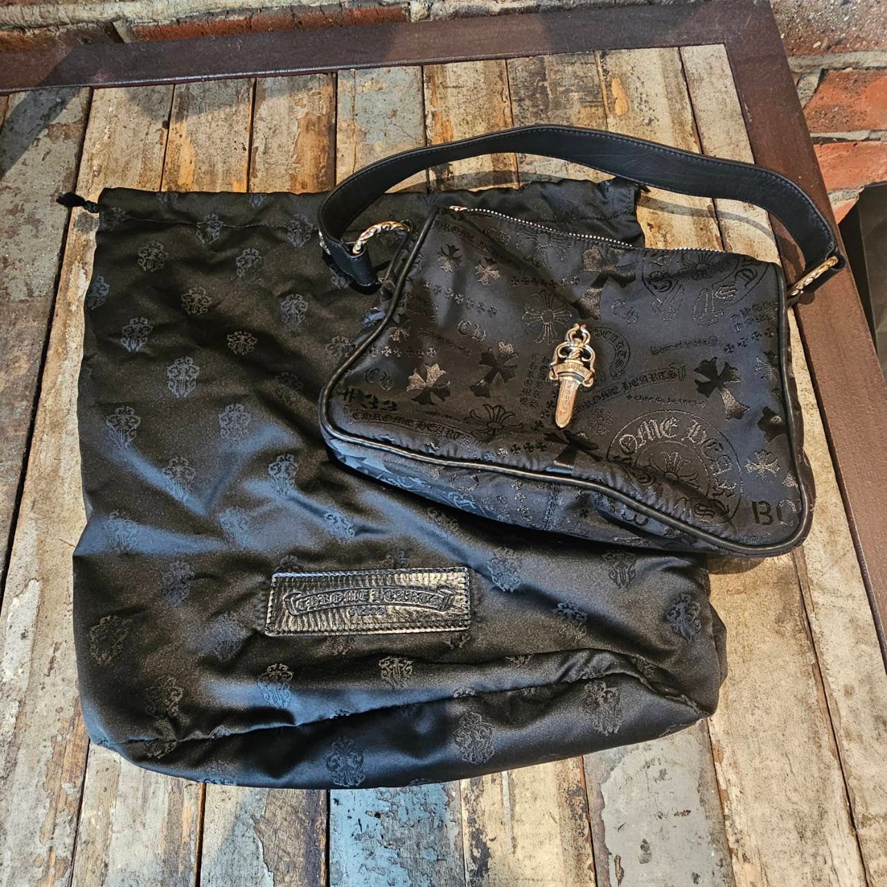 CHROME HEARTS Stencil Pattern CHICKEN NUGGET Small Nylon Leather Shoulder Bag クロムハーツ ステンシル柄 チキンナゲット スモール ナイロンレザー切替 ショルダーバッグ