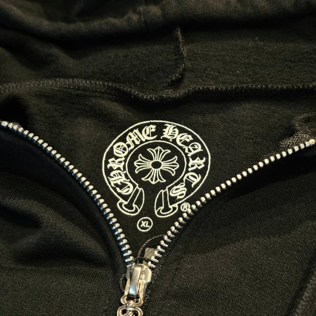 CHROME HEARTS × The Rolling Stones Lip＆Tongue Horseshoe Zip Up Hoodie Size XL クロムハーツ × ザローリングストーンズ リップアンドタン ホースシュー ジップアップ フーディ サイズXL
