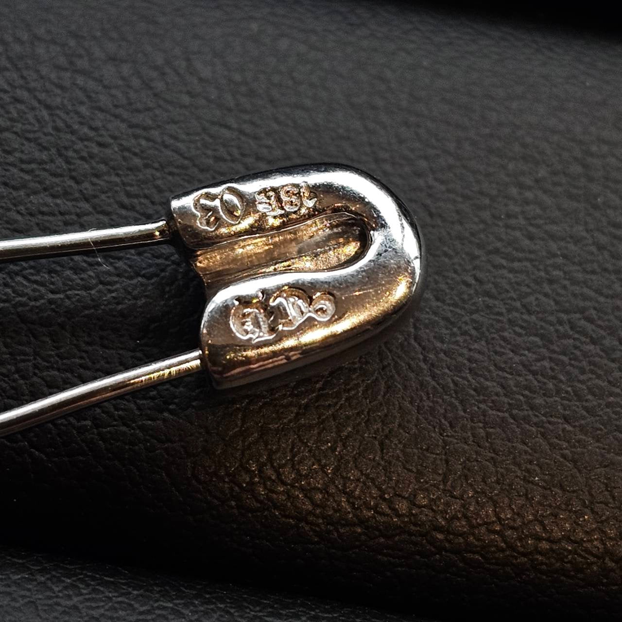 CHROME HEARTS 18K WG Safety Pin 1 Pink Sapphire Charm クロムハーツ 18K WG セーフティ ピン 1ピンクサファイア チャーム