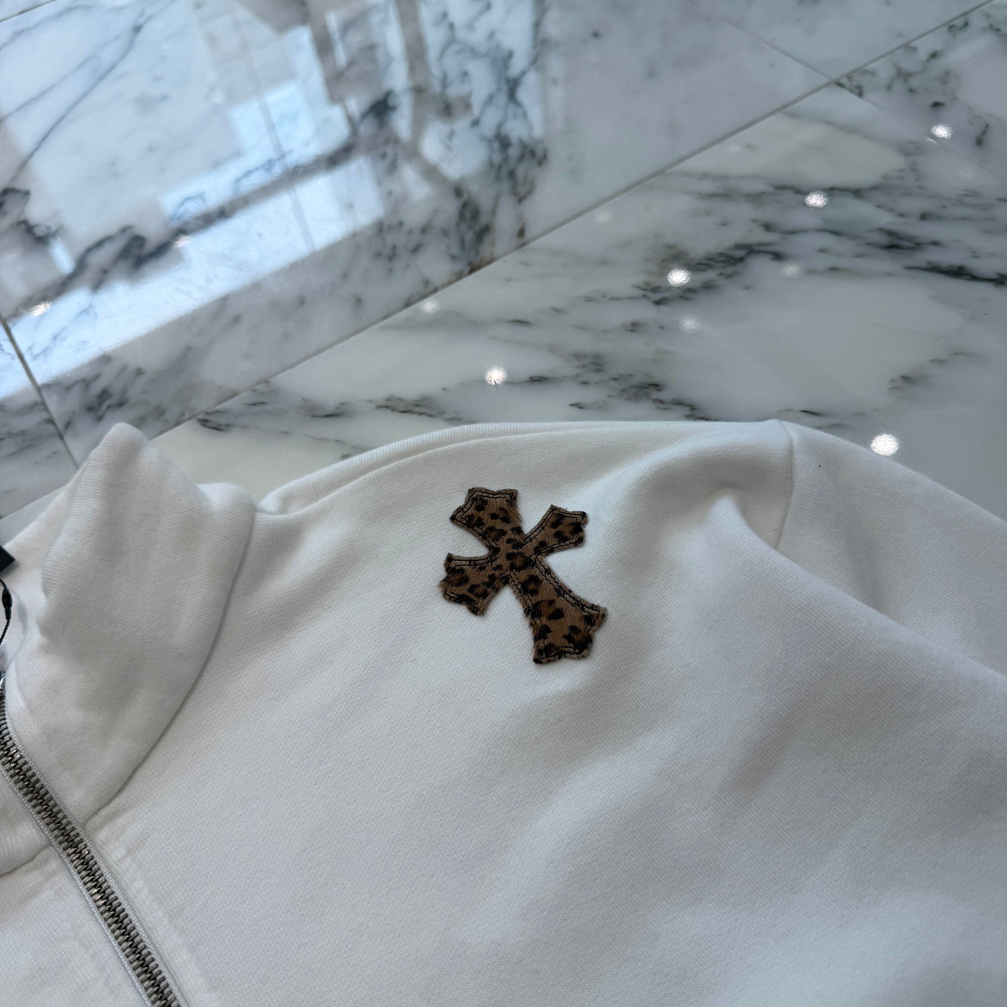 CHROME HEARTS Y NOT Multi Leather Cross Patch Half Zip Sweatshirt Size XS クロムハーツ ワイノット マルチレザークロスパッチ ハーフジップ スウェットシャツ サイズXS