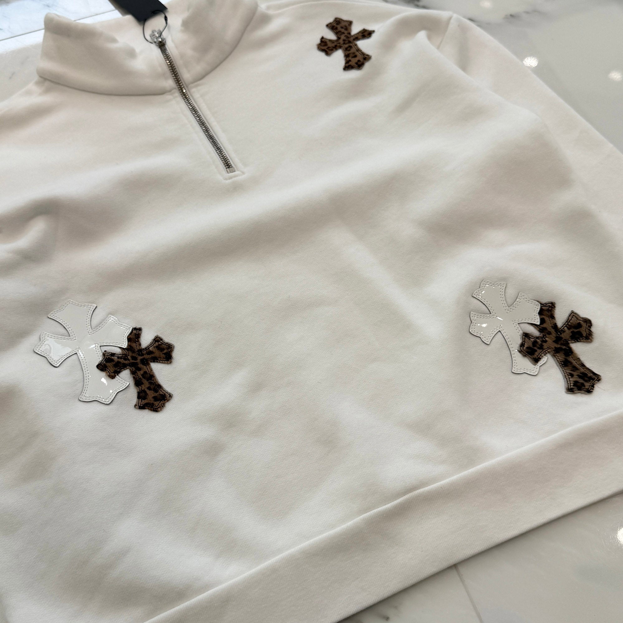 CHROME HEARTS Y NOT Multi Leather Cross Patch Half Zip Sweatshirt Size XS クロムハーツ ワイノット マルチレザークロスパッチ ハーフジップ スウェットシャツ サイズXS