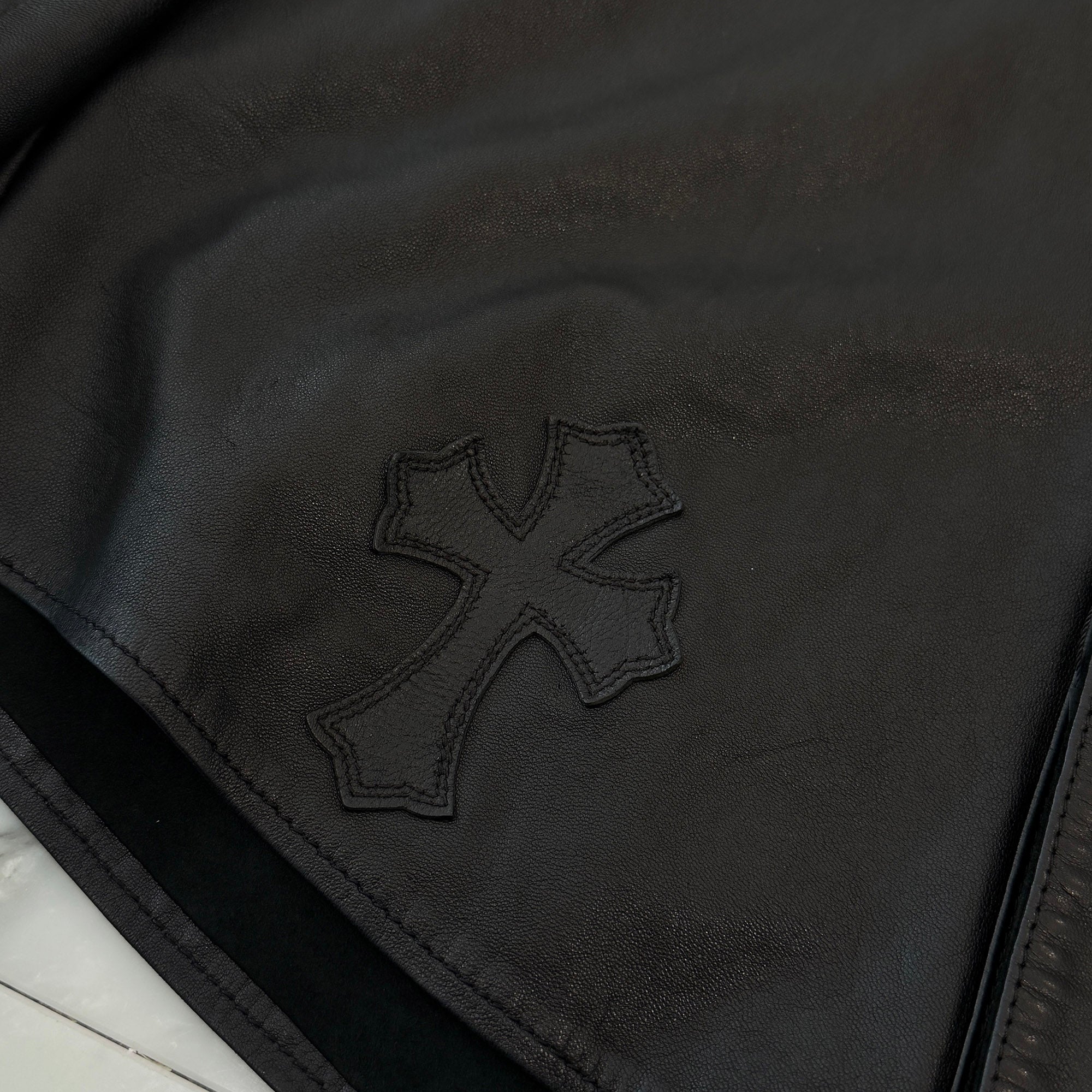 CHROME HEARTS Leather Cross Patch Cross Ball Button Leather Shirt クロムハーツ レザークロスパッチ クロスボールボタン レザーシャツ