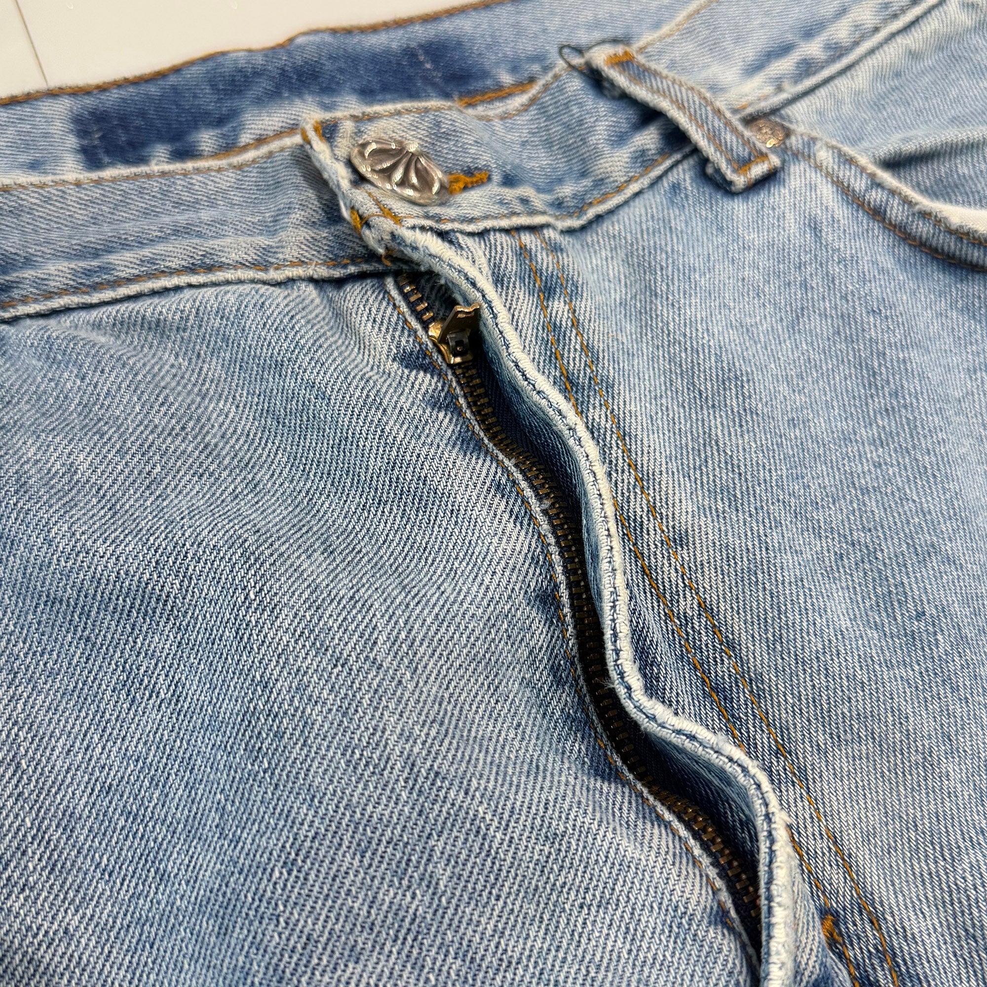 CHROME HEARTS × Levi's 517 VNTG Cross Leather Patch Denim Pants Size 34 クロムハーツ × リーバイス 517 ヴィンテージ クロスレザーパッチ デニムパンツ サイズ34