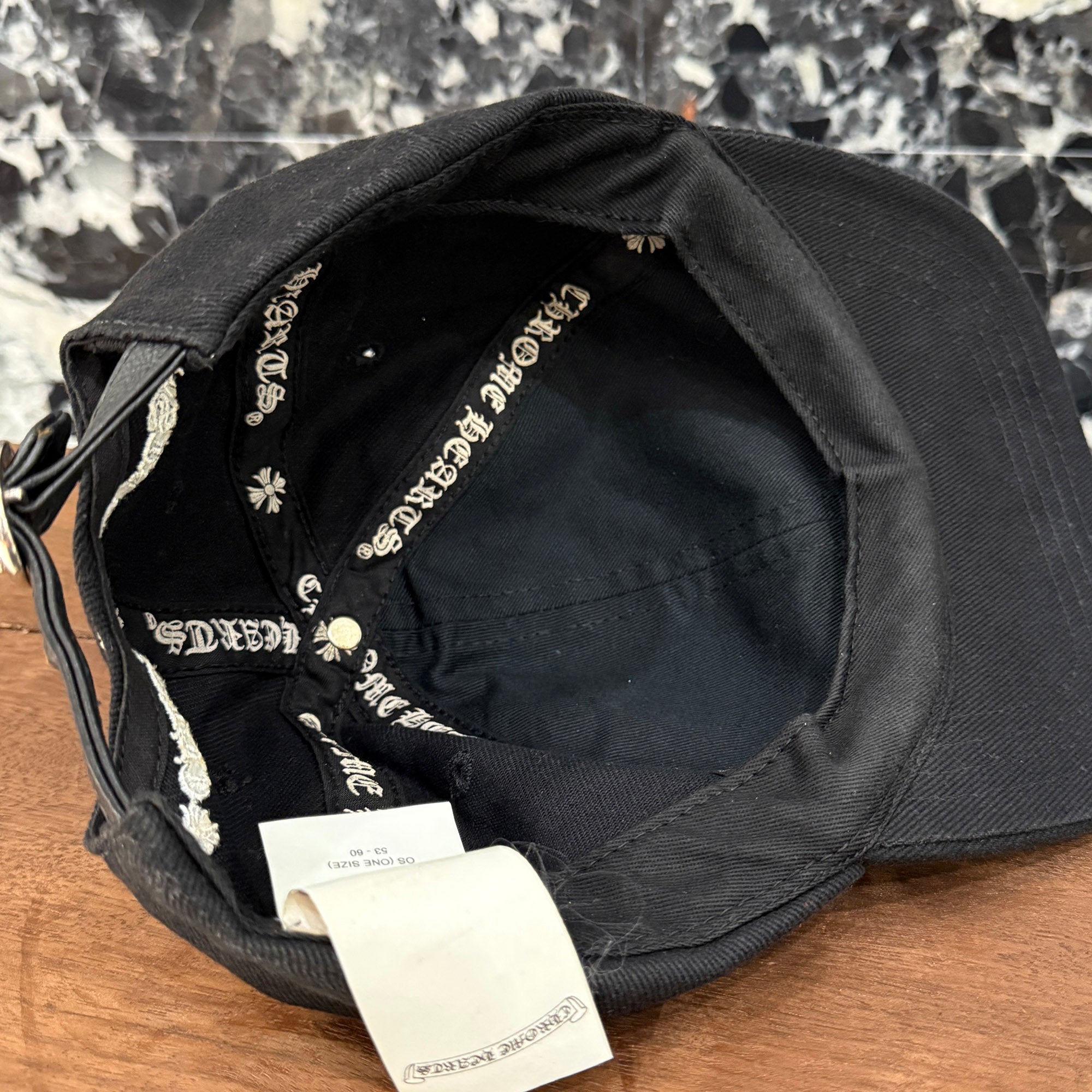 CHROME HEARTS × MATTY BOY Chomper Embroidery Leather Belt Trucker Cap Size ONE SIZE (53-60) クロムハーツ × マッティボーイ チョンパー刺繍 レザーベルト トラッカーキャップ ONE SIZE (53-60)