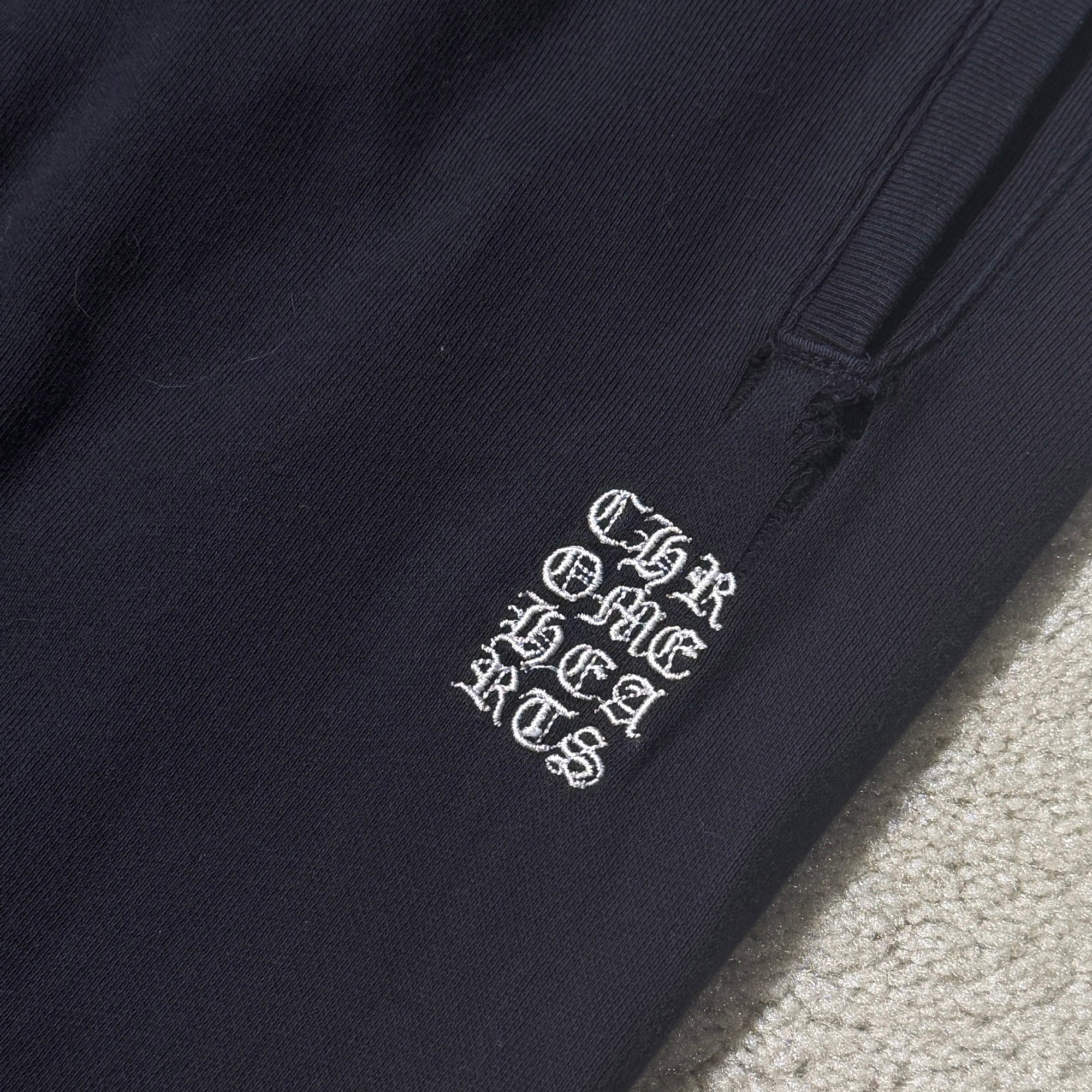 CHROME HEARTS Y NOT Vertical Logo CH Cross Embroidery Sweat Pants Size L クロムハーツ ワイノットバーティカルロゴ CHクロス刺繍 スウェットパンツ サイズL