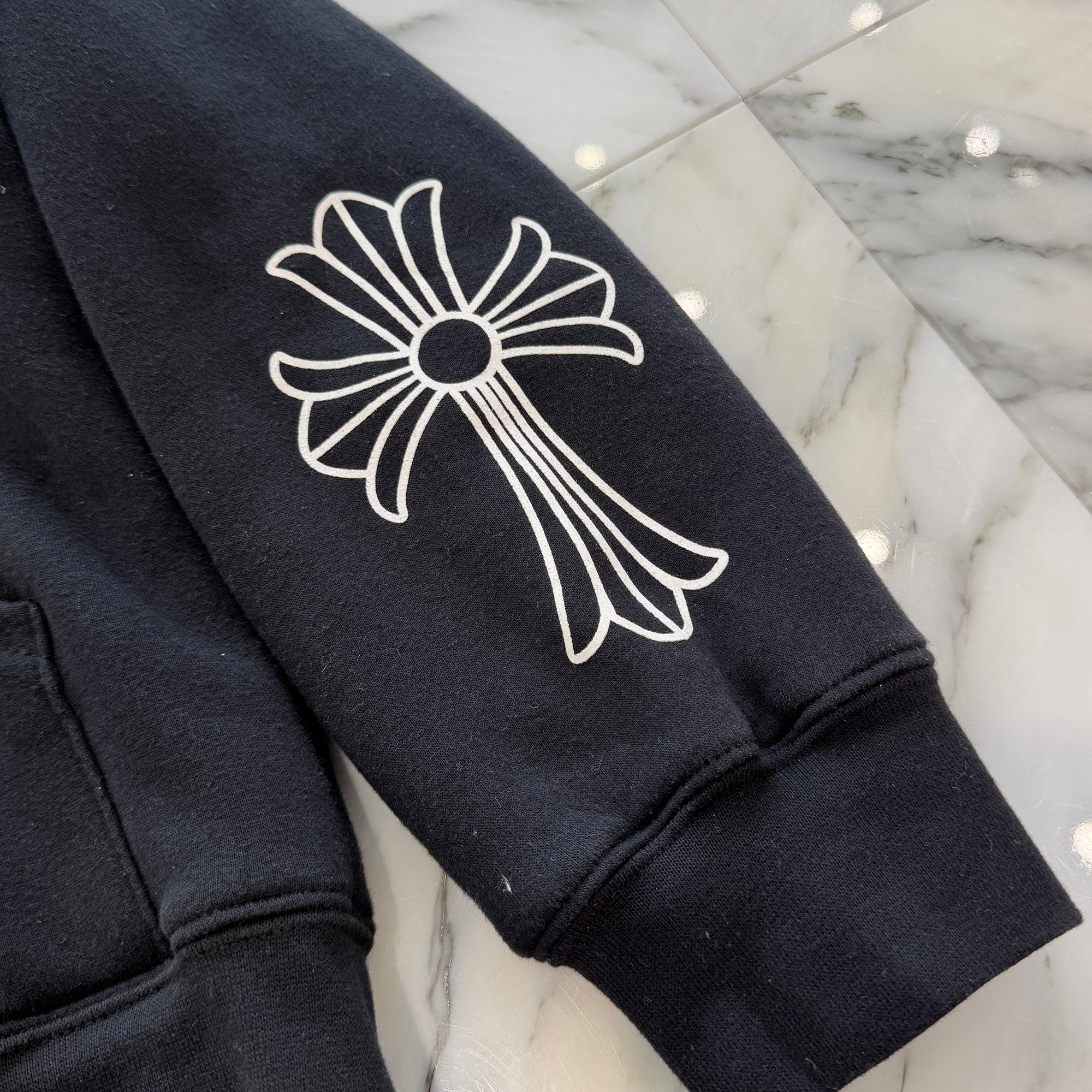 CHROME HEARTS Back Scroll Arm Cross Zip Up Hoodie Size M クロムハーツ バック スクロール アームクロス ジップアップ フーディ サイズM