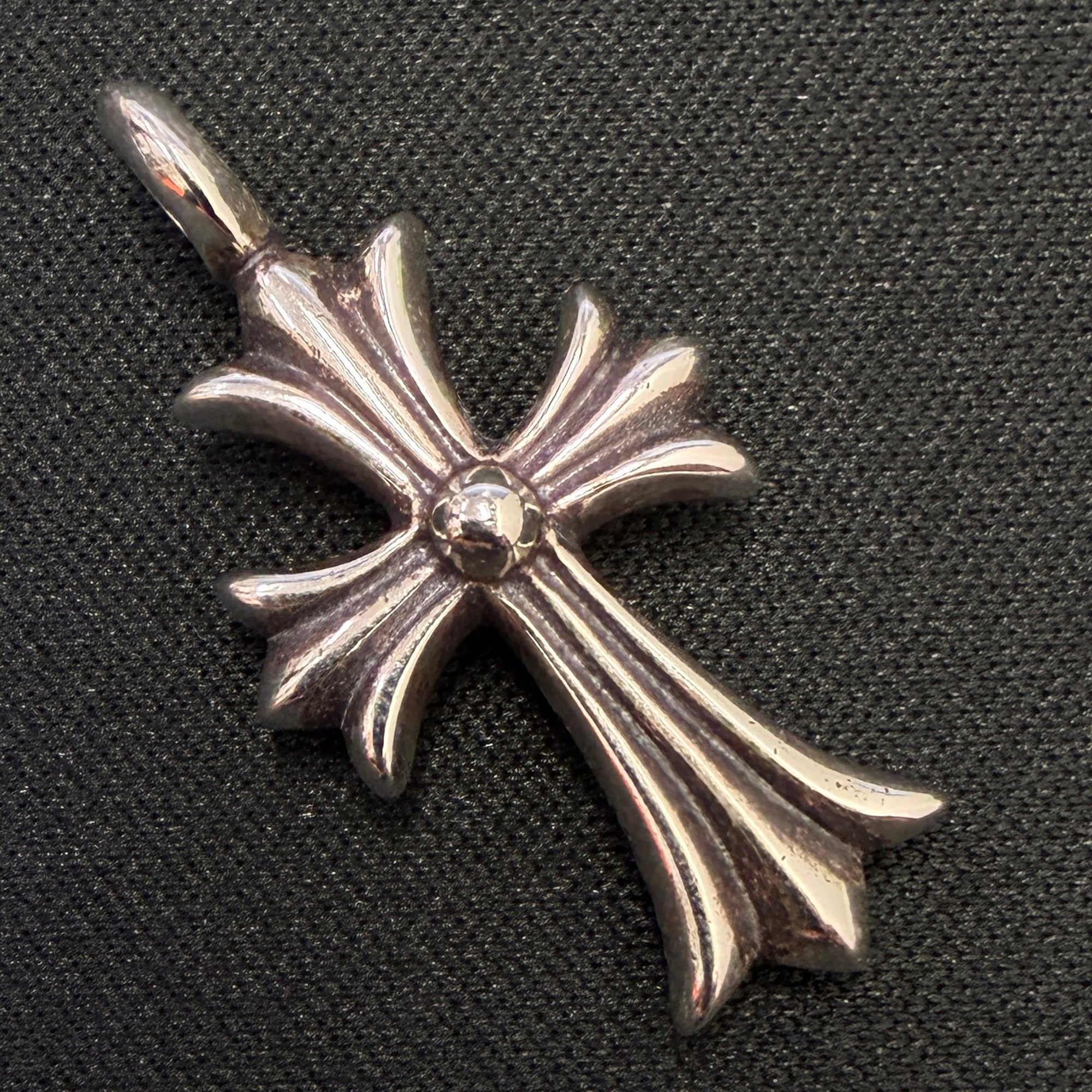CHROME HEARTS Tiny Fat Cross Pave Diamond Pendant Top クロムハーツ タイニーファットクロス パヴェダイヤモンド ペンダントトップ