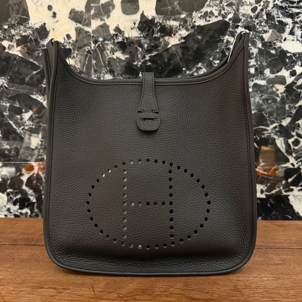 HERMES Evelyne Poche III 29 "NOIR" G刻印 エルメス エブリン ポッシュ III 29 "ノワール" G刻印