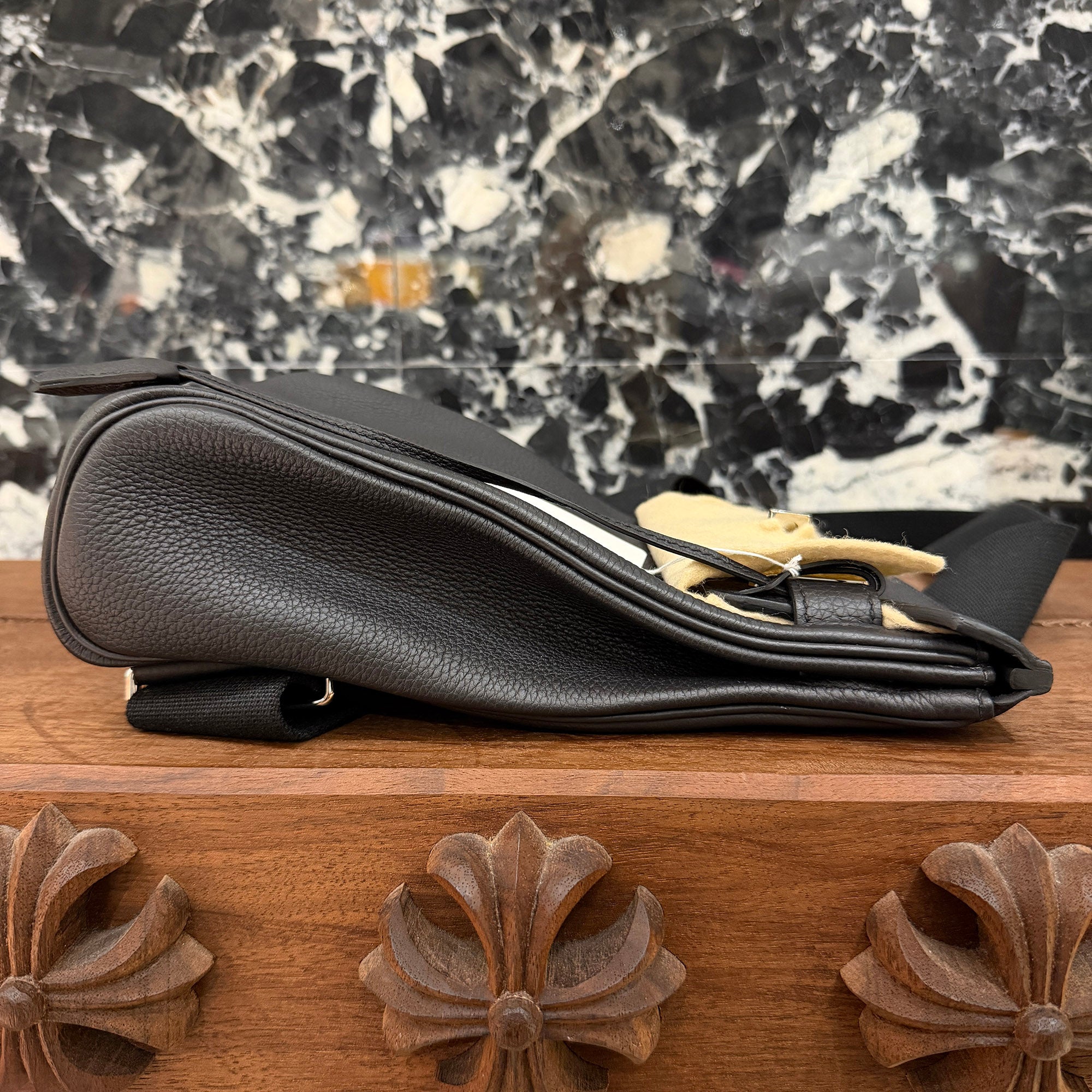 HERMES Hac a Dos PM "Noir" B刻印 エルメス アッカド PM "ノワール" レザーショルダーバッグ B刻印