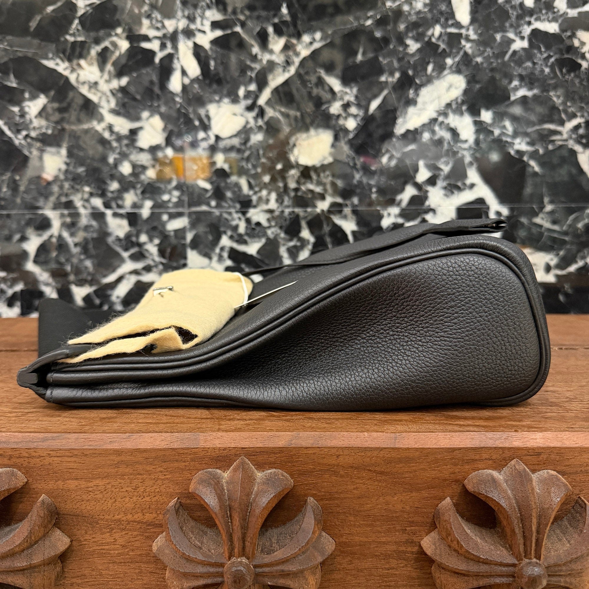 HERMES Hac a Dos PM "Noir" B刻印 エルメス アッカド PM "ノワール" レザーショルダーバッグ B刻印
