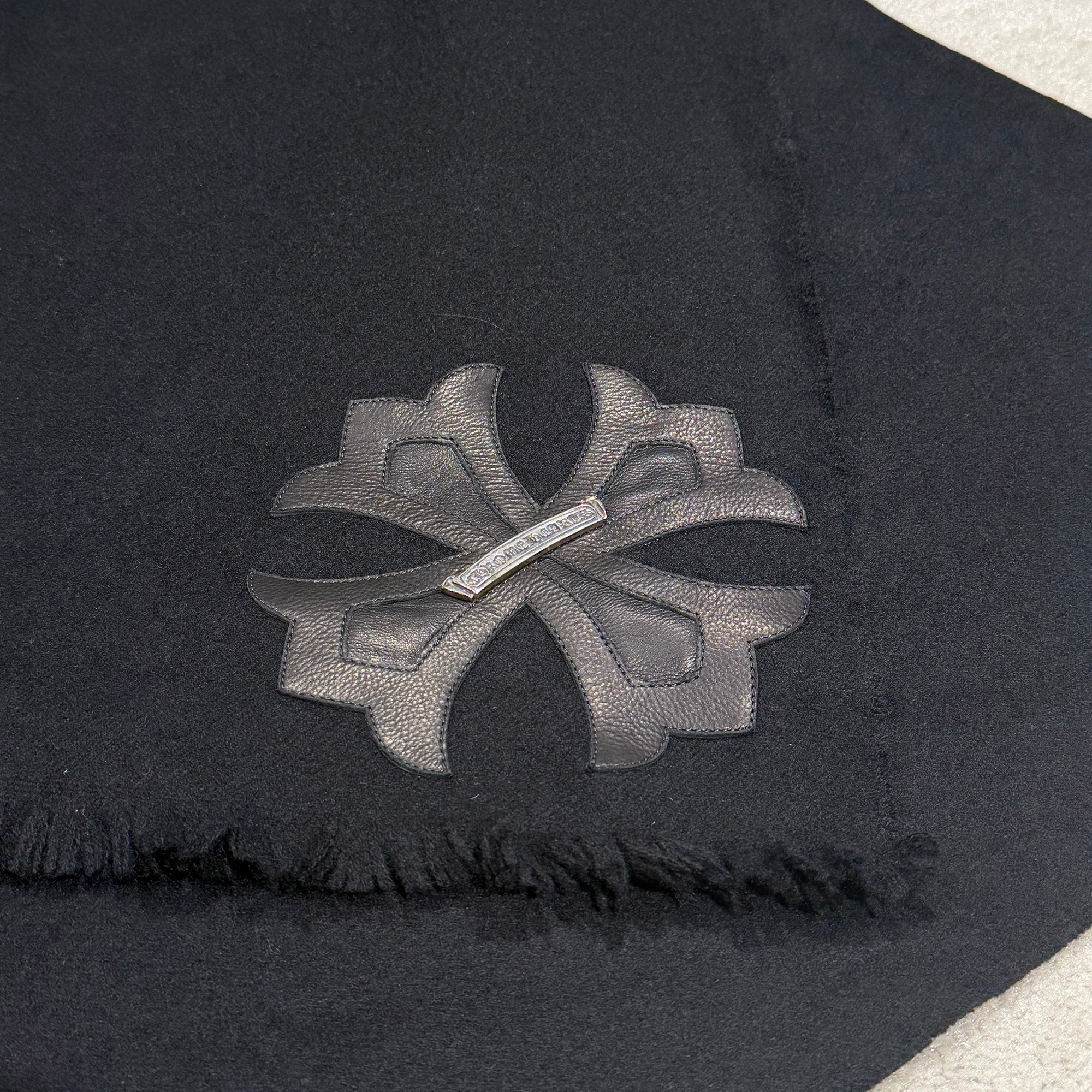 CHROME HEARTS CH Plus Leather Patch Cashmere Blanket クロムハーツ CHプラス レザーパッチ カシミヤ ブランケット
