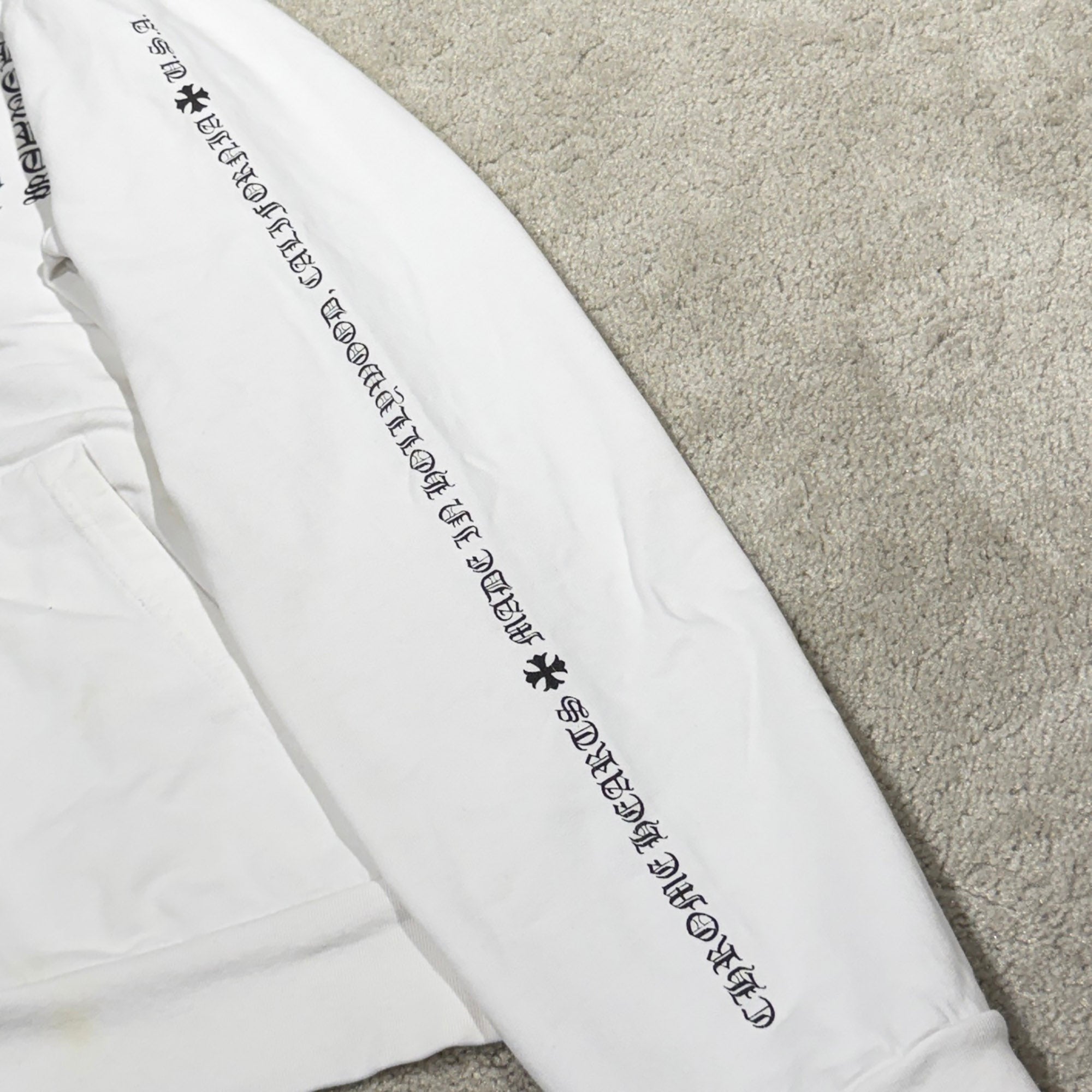 CHROME HEARTS Made In Hollywood Back Floral Cross Vertical Logo Zip Up Hoodie Size S クロムハーツ メイド イン ハリウッド バック フローラルクロス ヴァーティカルロゴ ジップアップフーディ サイズS