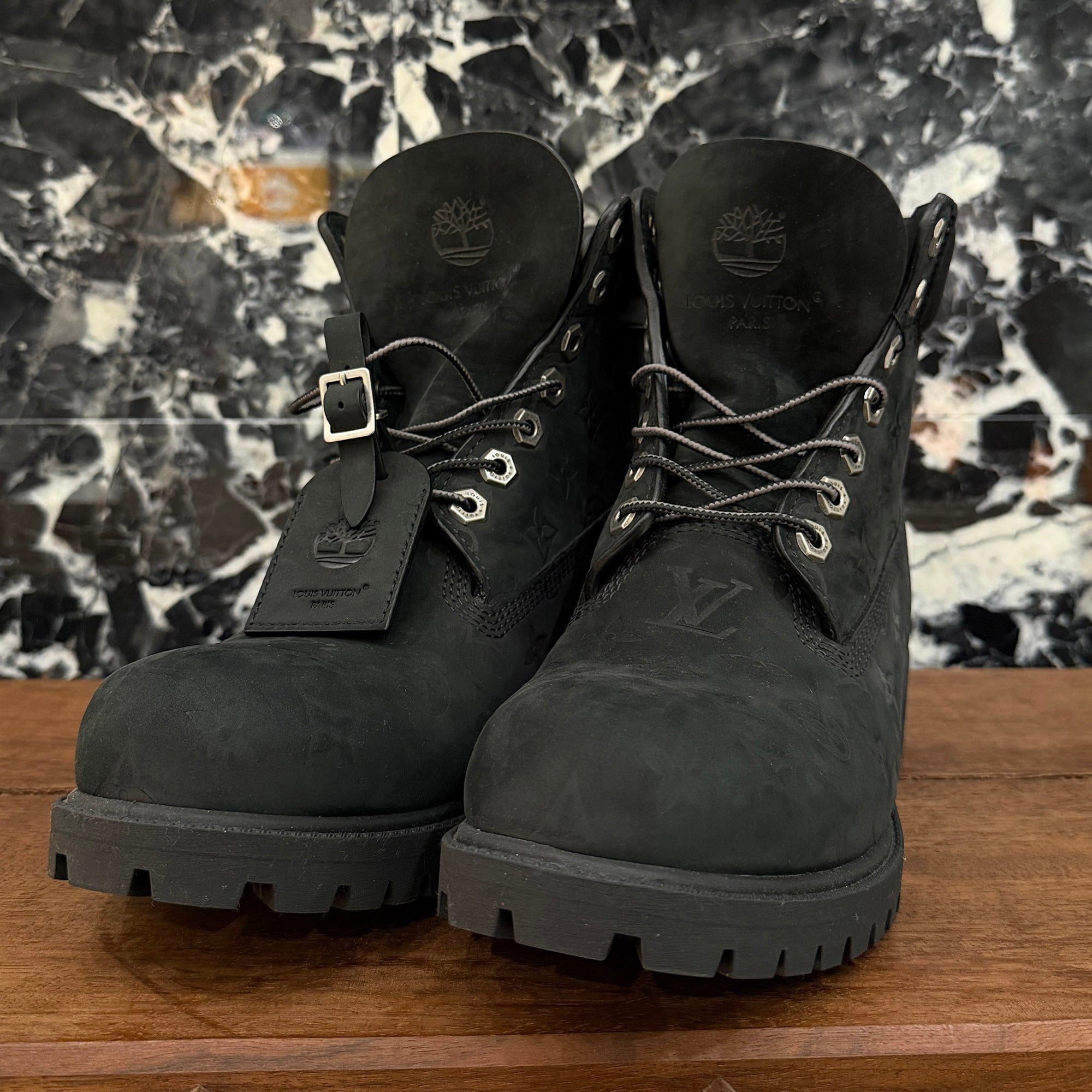 LOUIS VUITTON × Timberland 2024AW Embossed Monogram Ankle Boots 1AD73H Size US10 (約28.0cm) ルイヴィトン × ティンバーランド エンボスモノグラム アンクルブーツ サイズUS10 (約28.0cm)