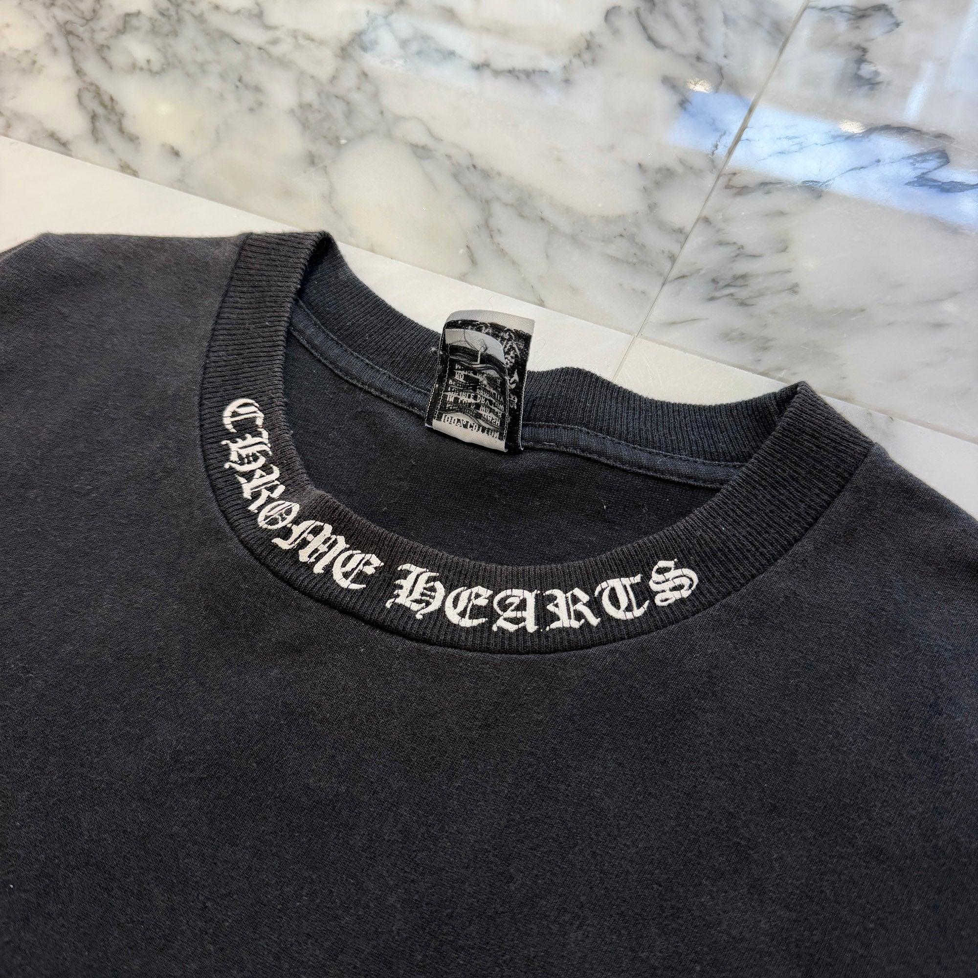 CHROME HEARTS Malibu Limited Back Floral Cross Neck Logo Tee Size L クロムハーツ マリブ限定 バックフローラルクロス ネックロゴTシャツ サイズL