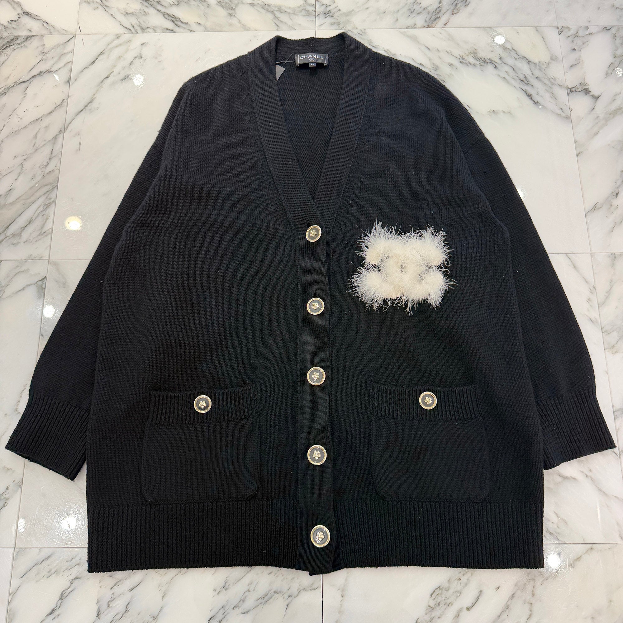 CHANEL 2023AW 23K Feather Fur Coco Mark Cashmere Knit Cardigan P76116K10969 Size 42 シャネル 23K フェザーファーココマーク カシミヤニットカーディガン サイズ42