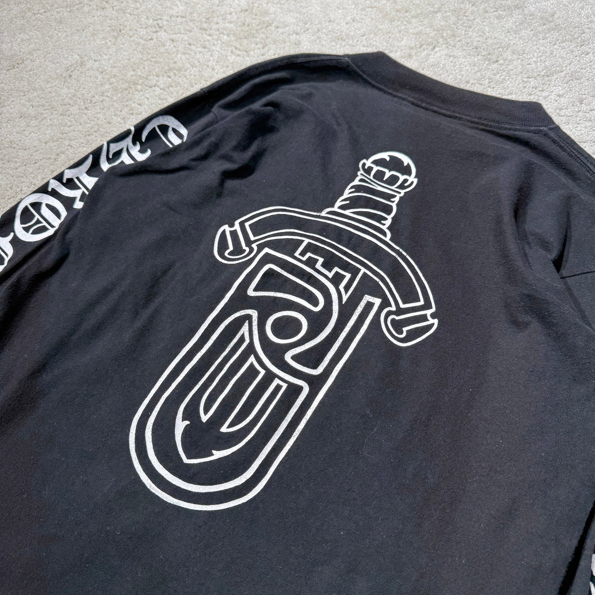 CHROME HEARTS × UNITED ARROWS Back Dagger Long Sleeve Tee Size M (38-40) クロムハーツ×ユナイテッドアローズ バックダガー ロングスリーブTシャツ サイズM (38-40)