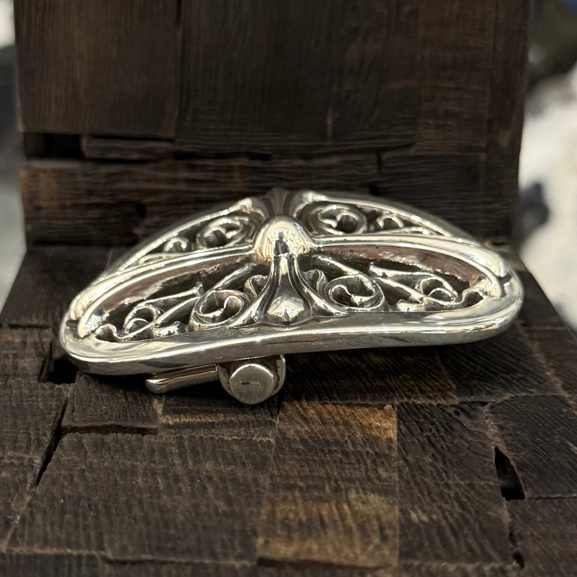 CHROME HEARTS Classic Oval Cross Buckle クロムハーツ クラシック オーバルクロス バックル