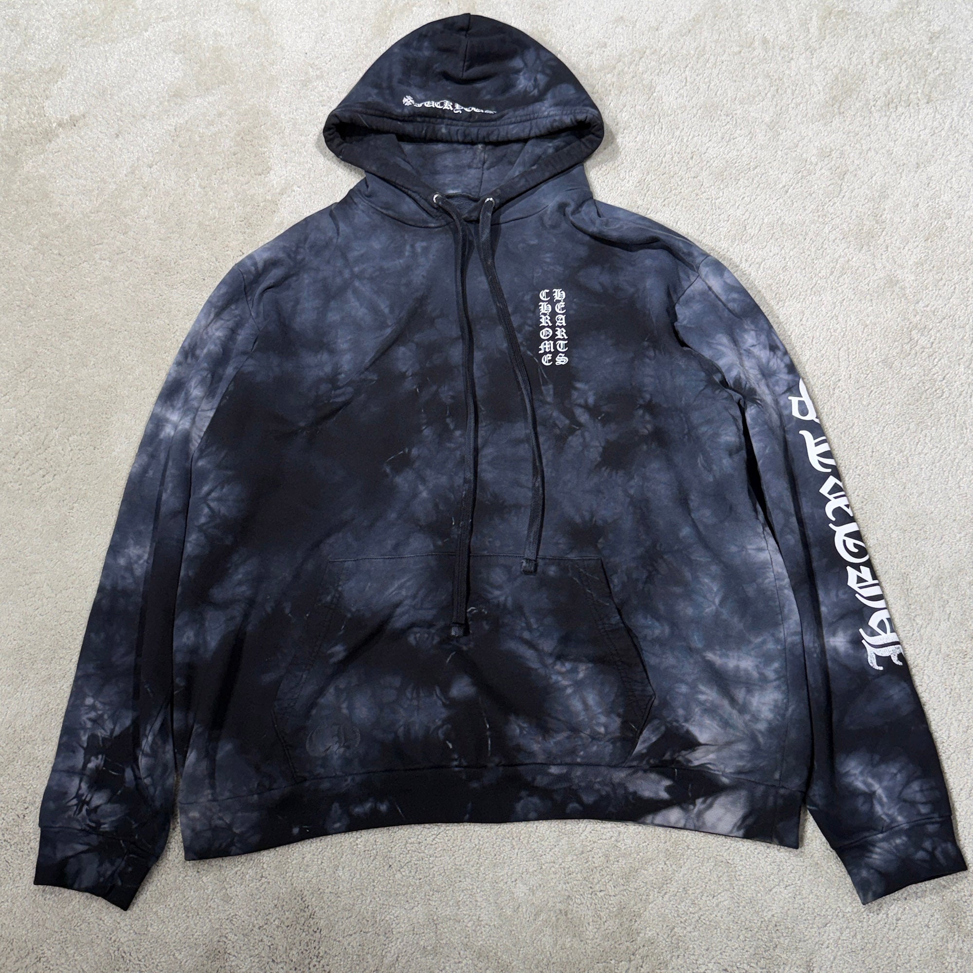 CHROME HEARTS Vertical Logo Horseshoe Tie Dye Pullover Hoodie Size XL クロムハーツ ヴァーティカルロゴ ホースシュー タイダイ プルオーバーフーディー サイズXL