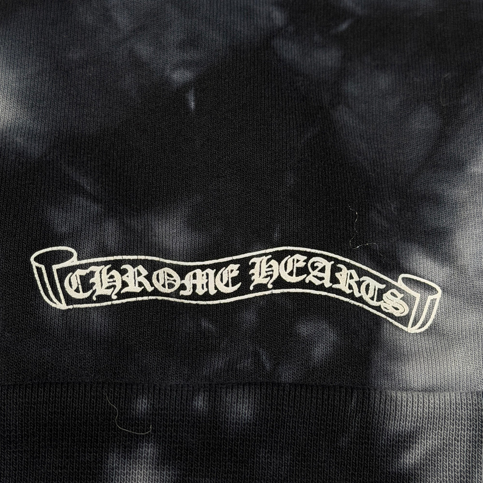 CHROME HEARTS Vertical Logo Horseshoe Tie Dye Pullover Hoodie Size XL クロムハーツ ヴァーティカルロゴ ホースシュー タイダイ プルオーバーフーディー サイズXL
