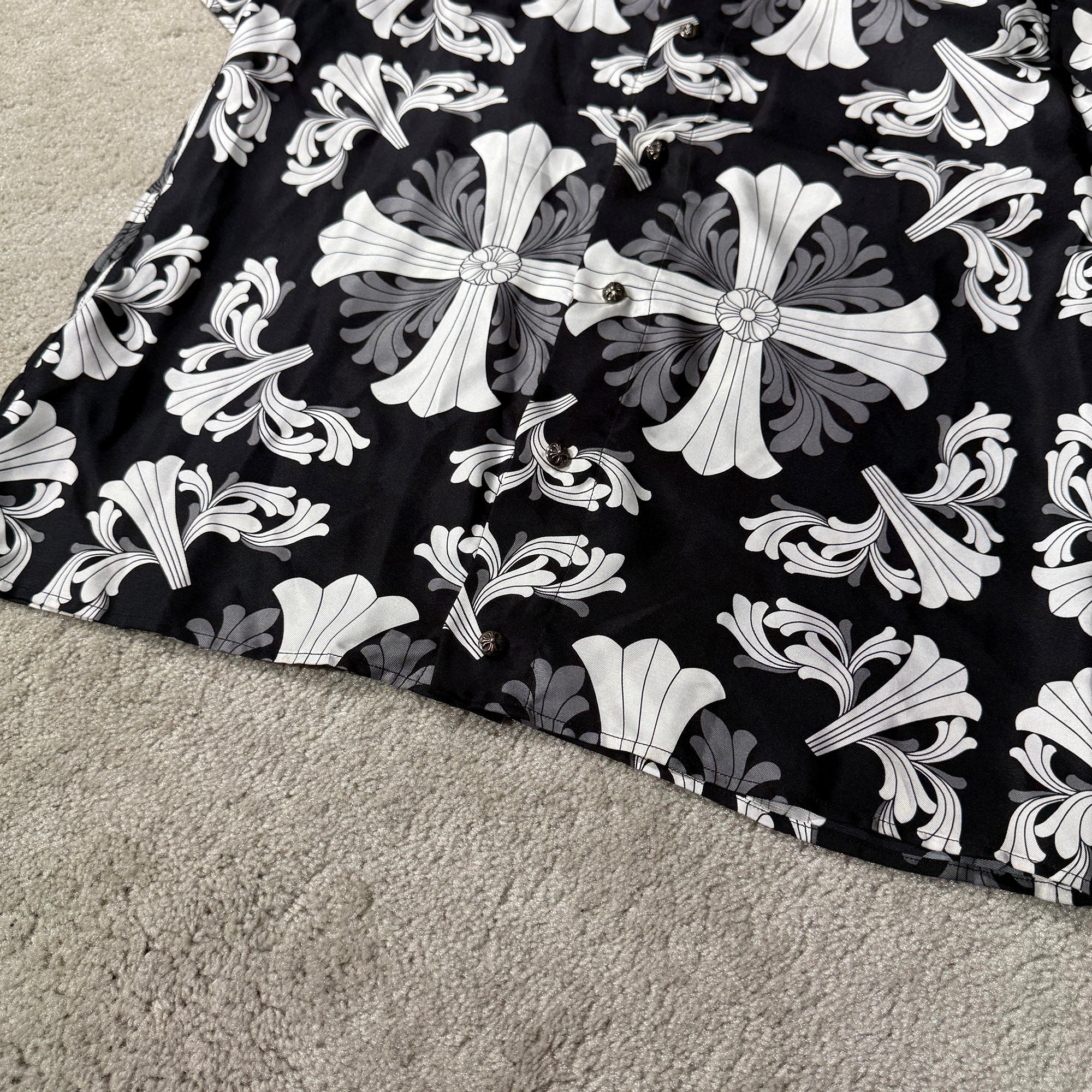 CHROME HEARTS Y NOT Floral Plus Cross Short Sleeve Silk Shirt Size L クロムハーツ ワイノット フロラールプラスクロス ショートスリーブ シルクシャツ サイズL
