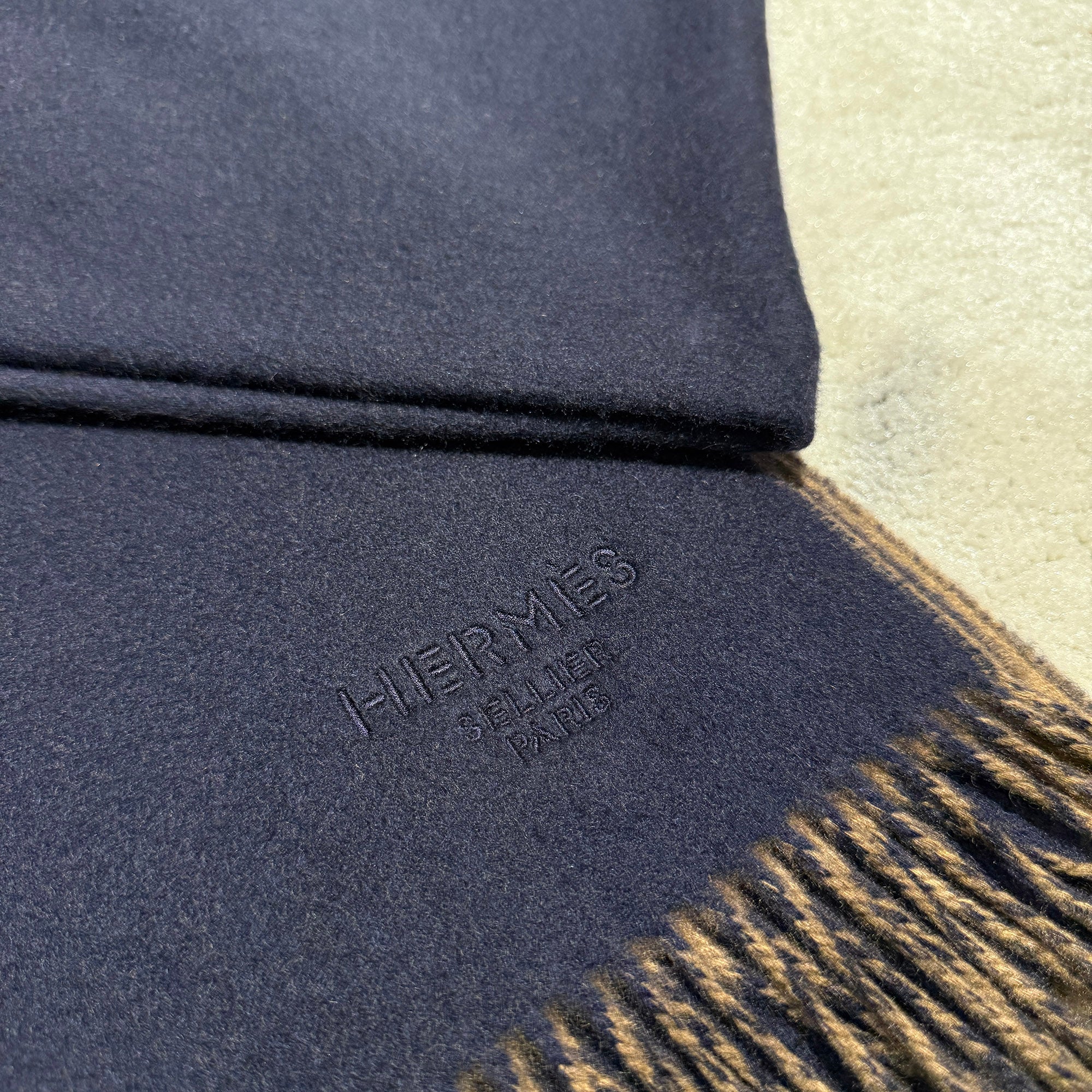 HERMES Recto Verso Cashmere Scarf エルメス レクトヴェルソ カシミヤスカーフ