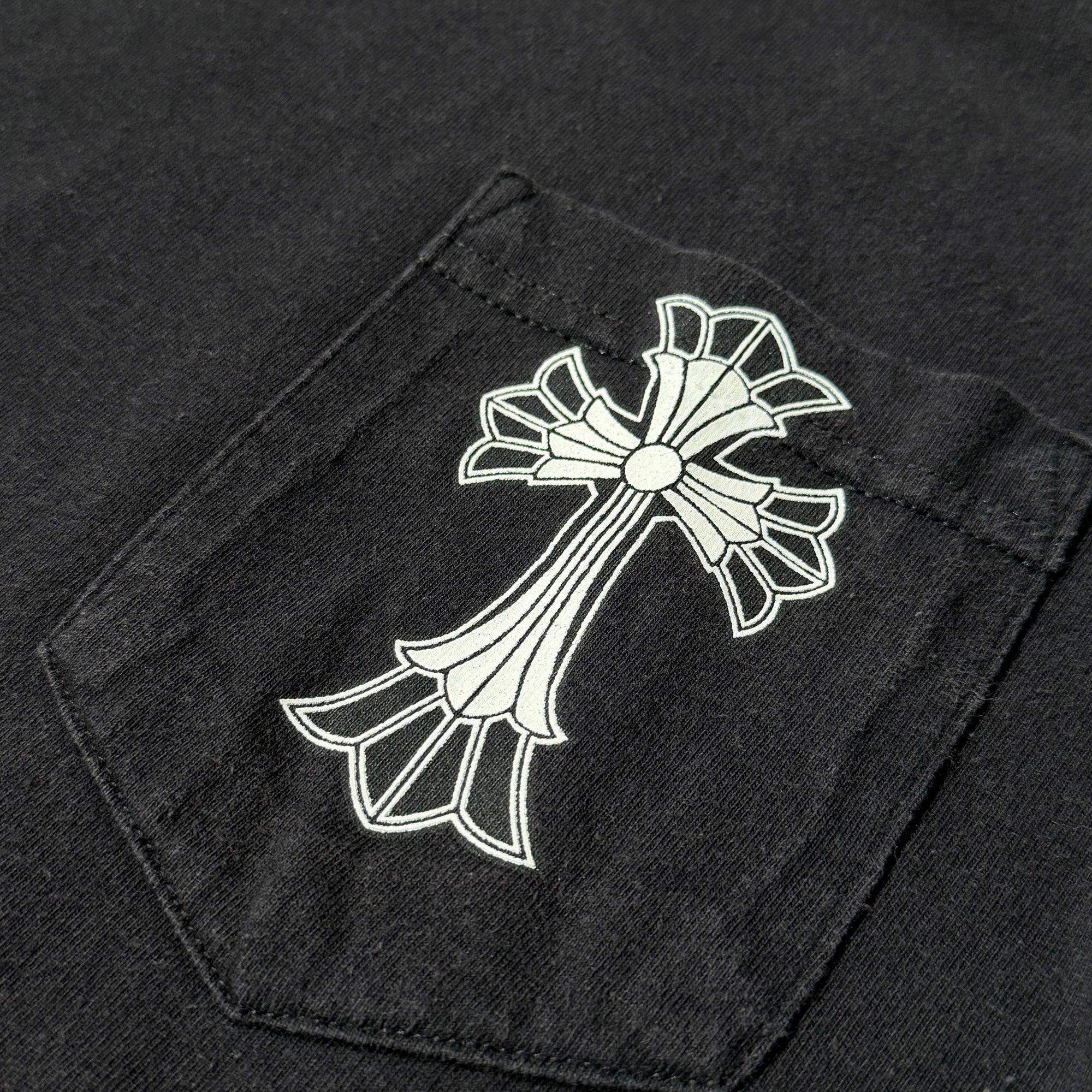 CHROME HEARTS Back Double CH Cross Print Neck Logo Tee Size L クロムハーツ バック ダブルCHクロス プリント ネックロゴ Tシャツ サイズL
