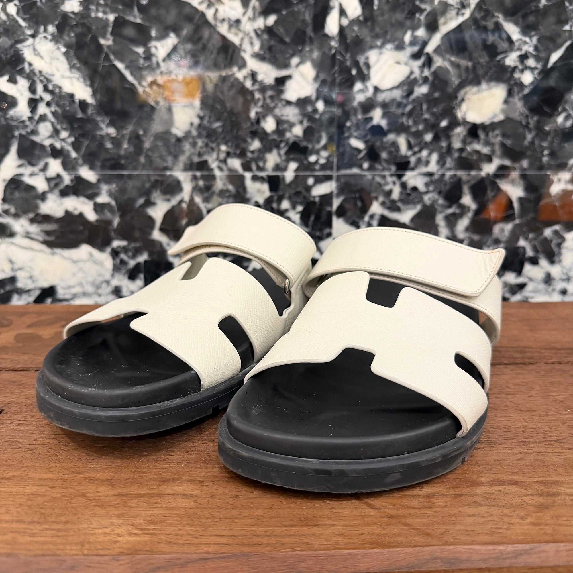 HERMES Sandales "Femme Chypre" R刻印 Size 41 (約26cm～26.5cm)エルメス サンダル "シプレ" サイズ41(約26cm～26.5cm)