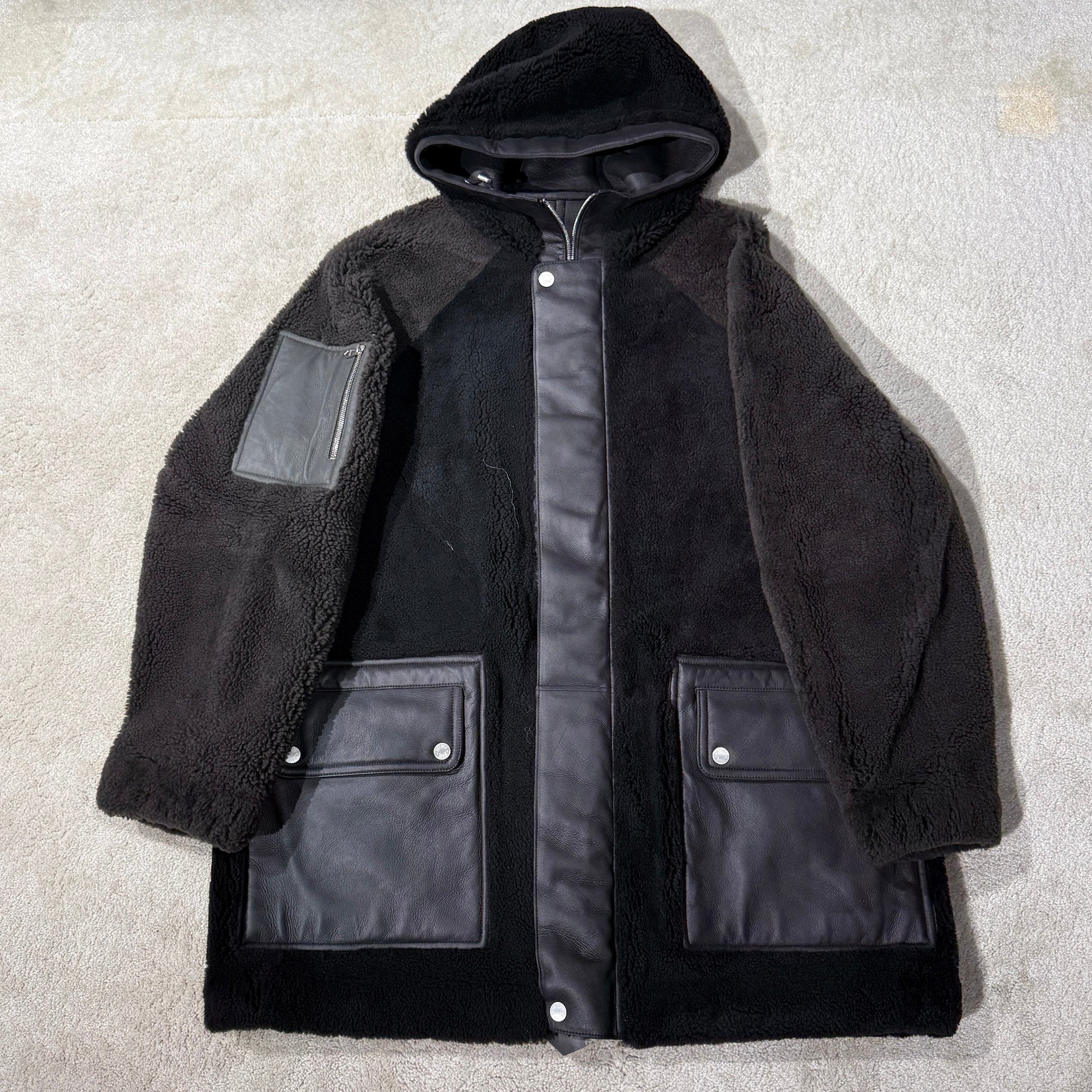HERMES 2024AW Clou de Selle Button Reversible Zip Up Hooded Shearling Leather Jacket Size 50 エルメス クルー・ド・セル・ボタン リバーシブル ジップアップ フーデッド シアリング レザージャケット サイズ50